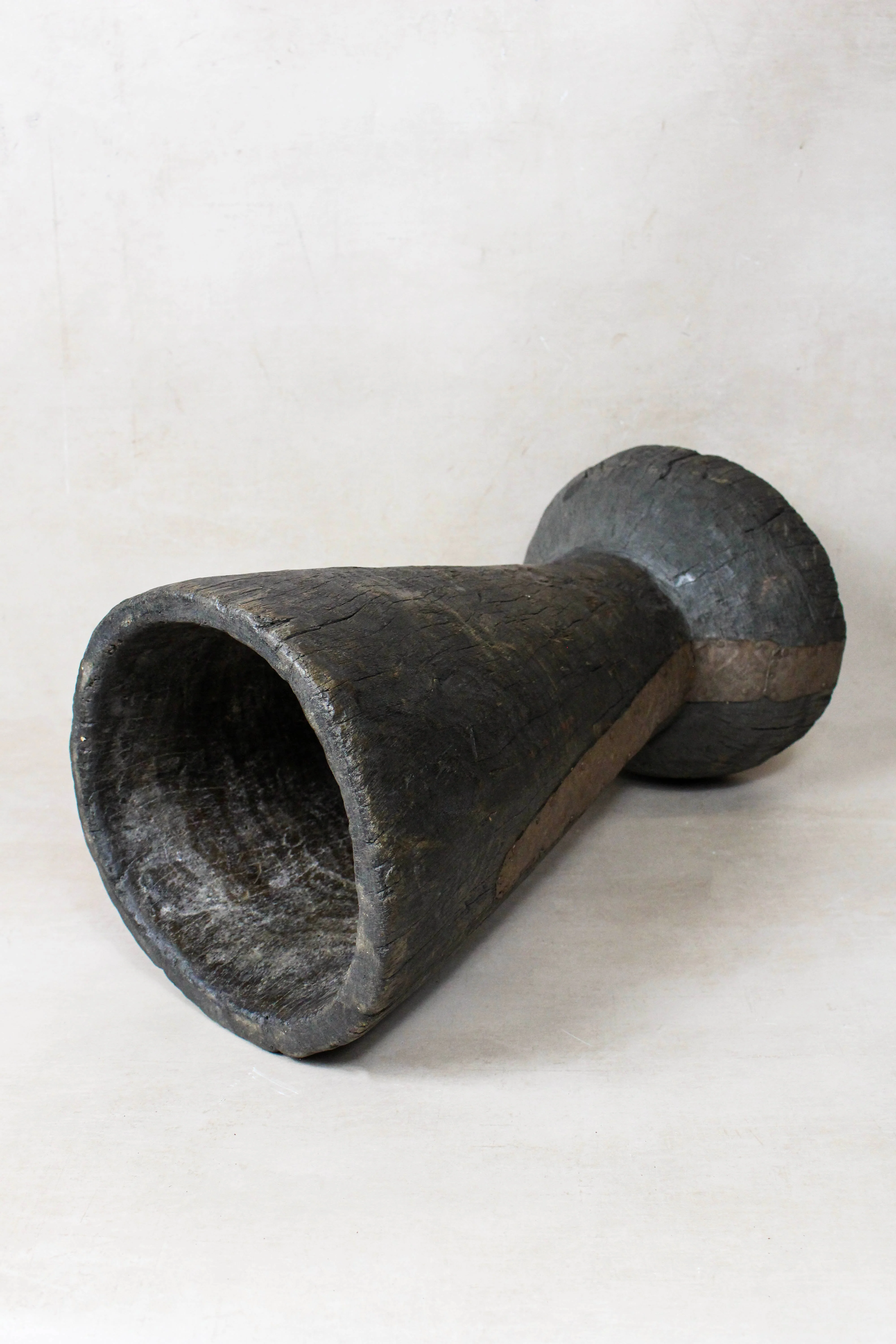 African Grain Stomper - 155.10 - Image 4