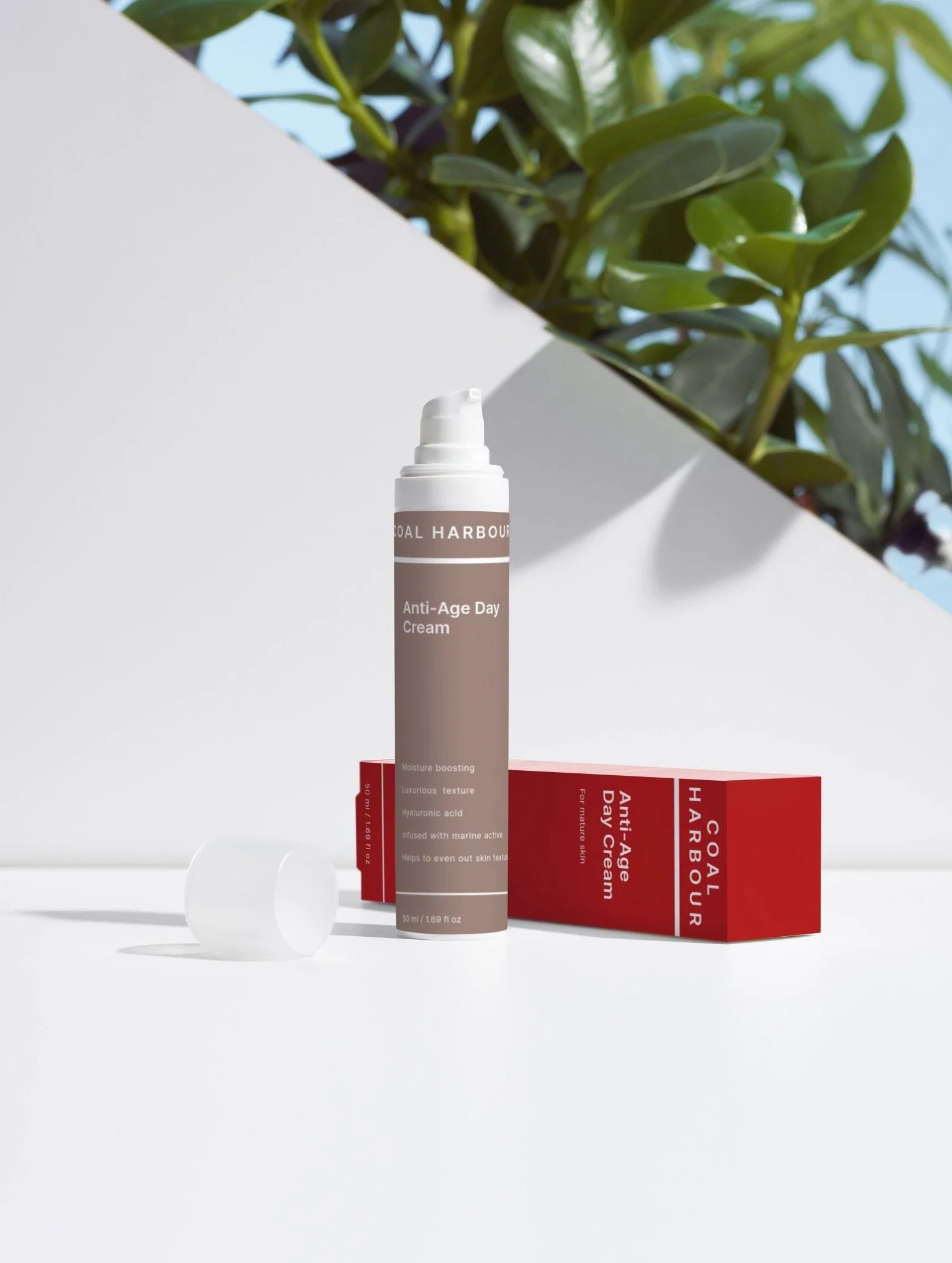 Anti-Aging Collection Box - The Essentials - Image 4