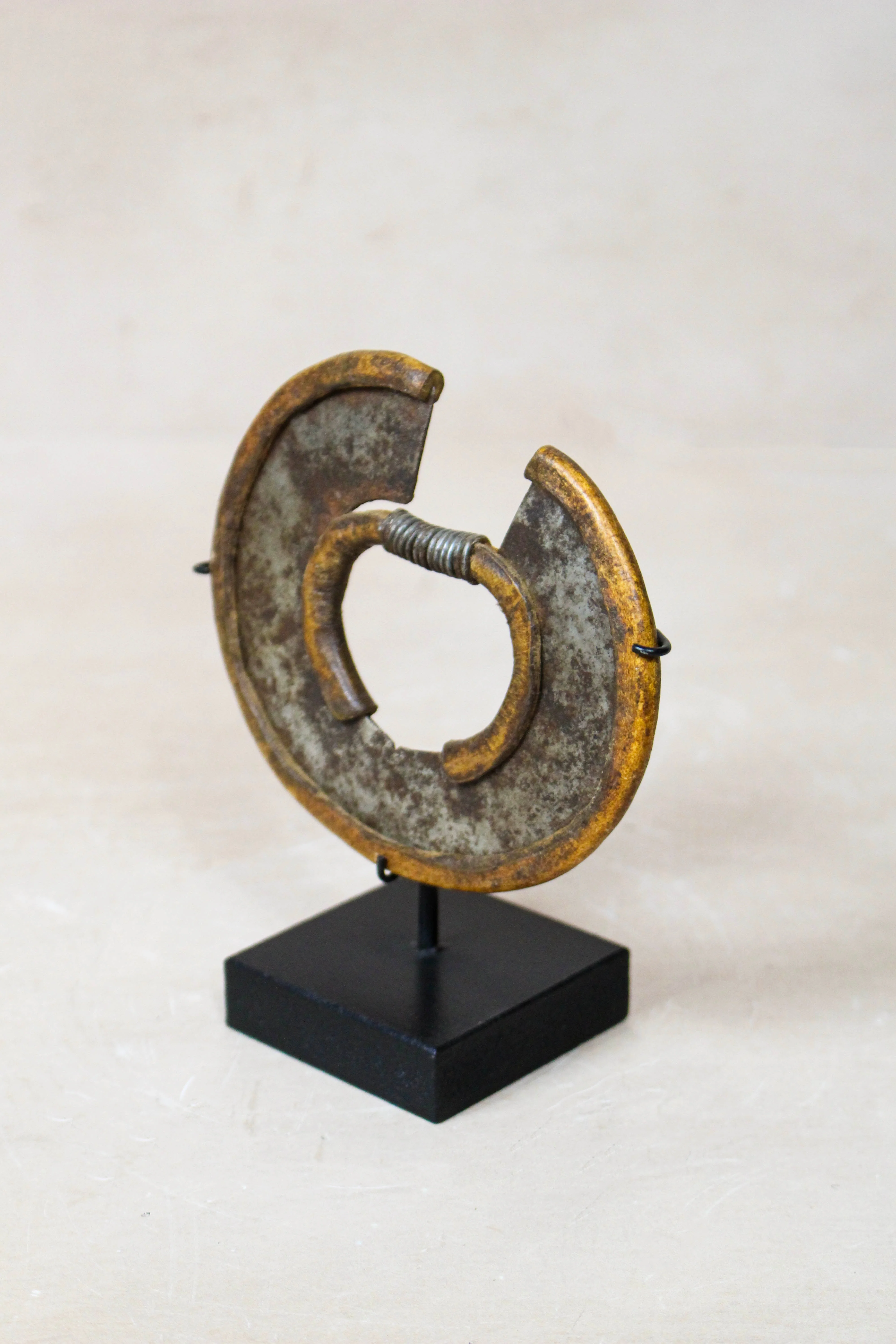 Antique East African "Ararait" Wrist Knife 119.2 - Image 2