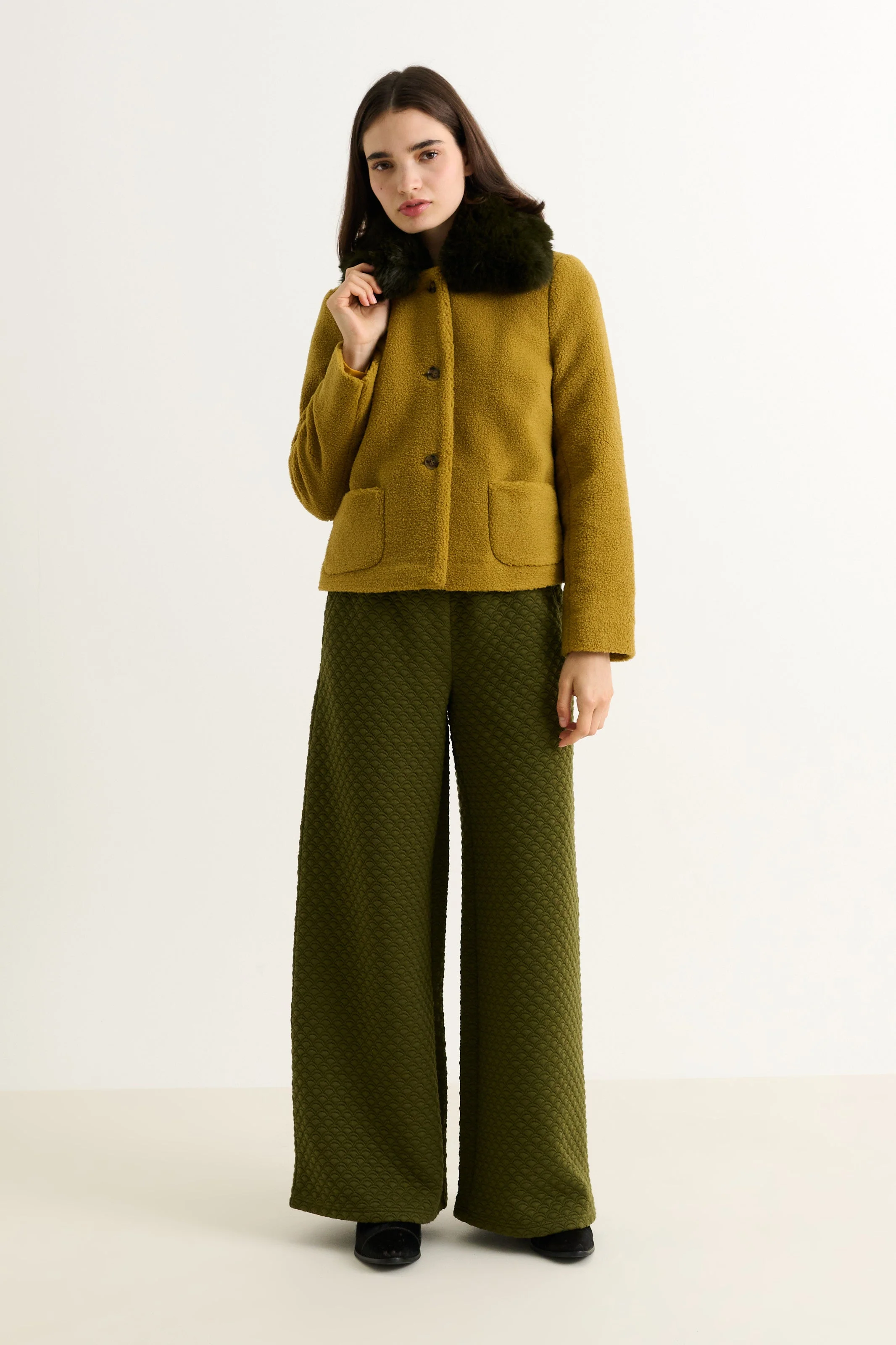 Apple Borg Faux Fur Collar Cropped Jacket – Mustard - Image 5