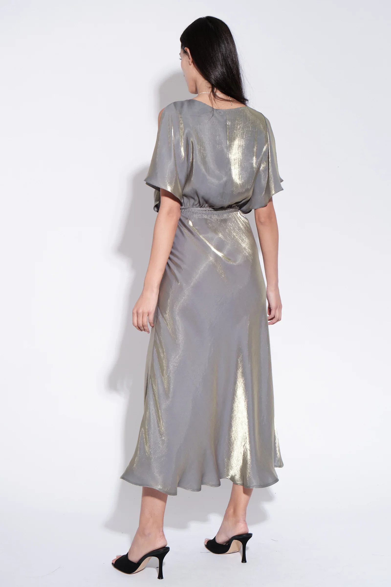 Basford Iridescent Cape Sleeve Midi Dress in Green - Image 2