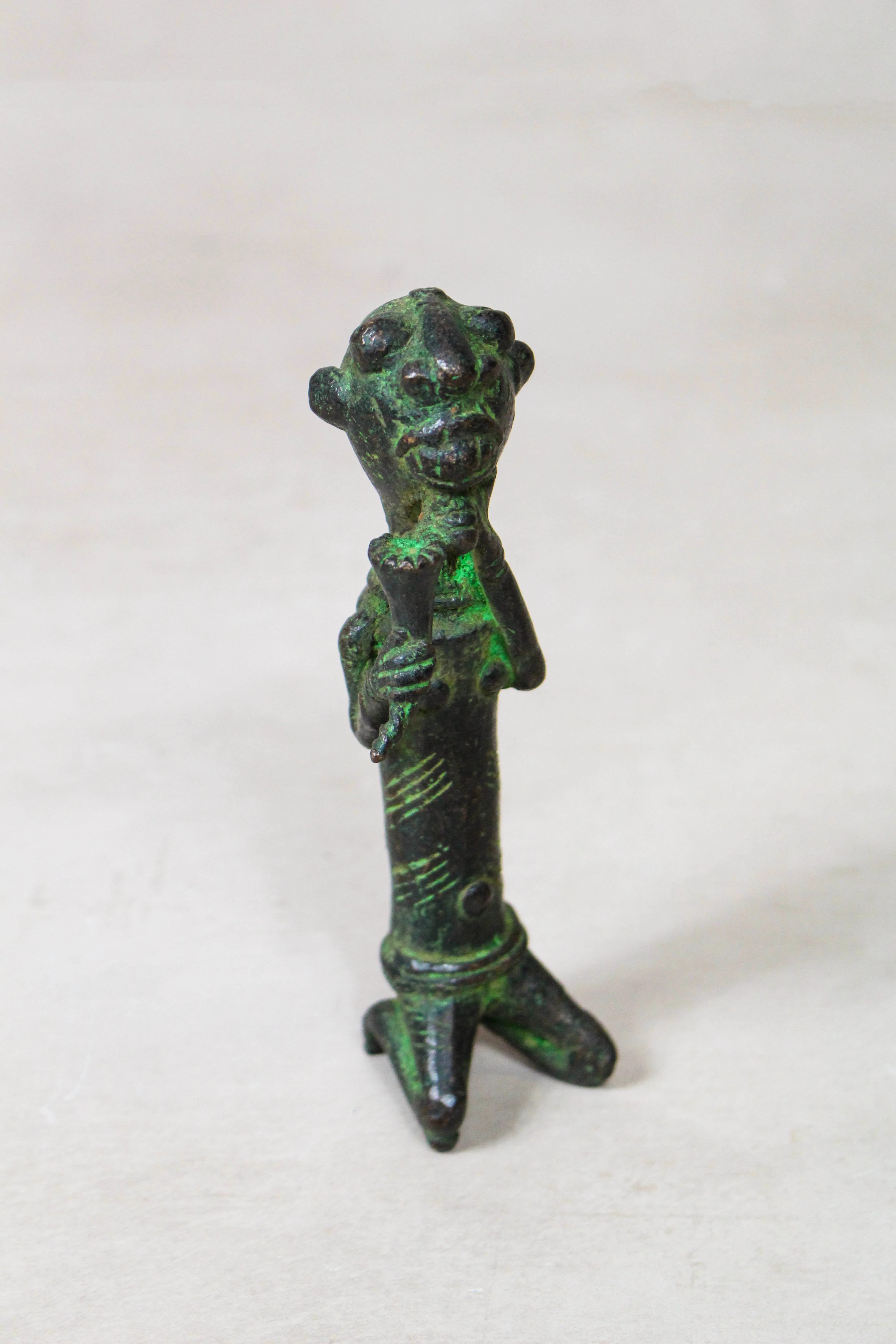 Benin Bronze Statue - 79.9 - Image 4