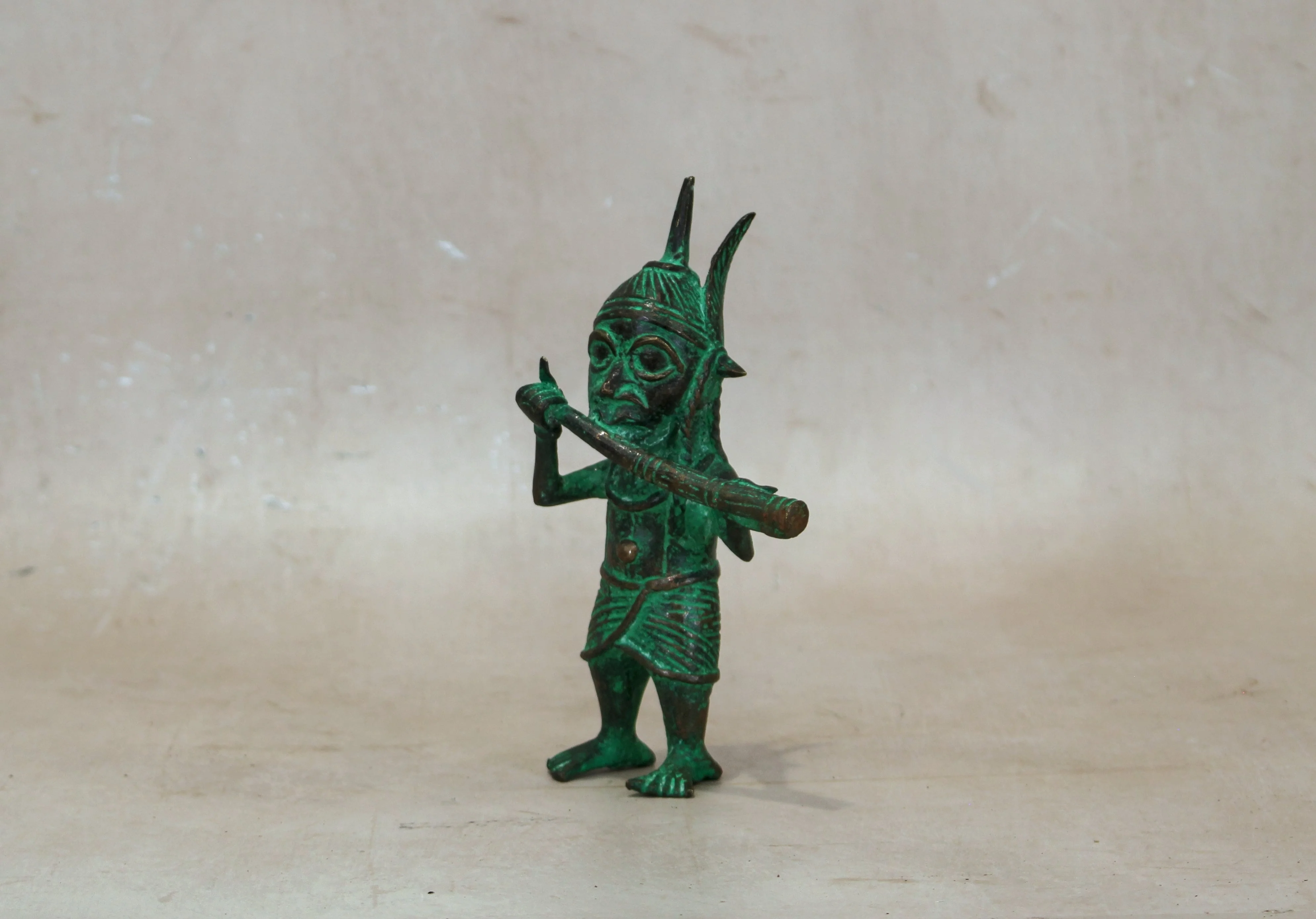 Benin Bronze Warrior 9.4 - Image 6