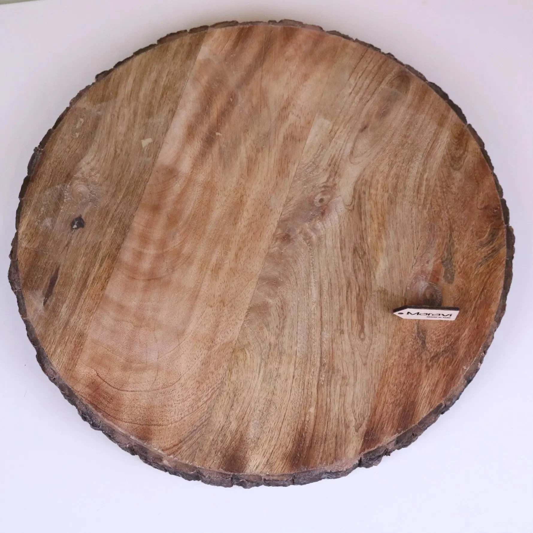 Bhimra Round Wooden Chopping Board Bark Edge 42cm - Image 4