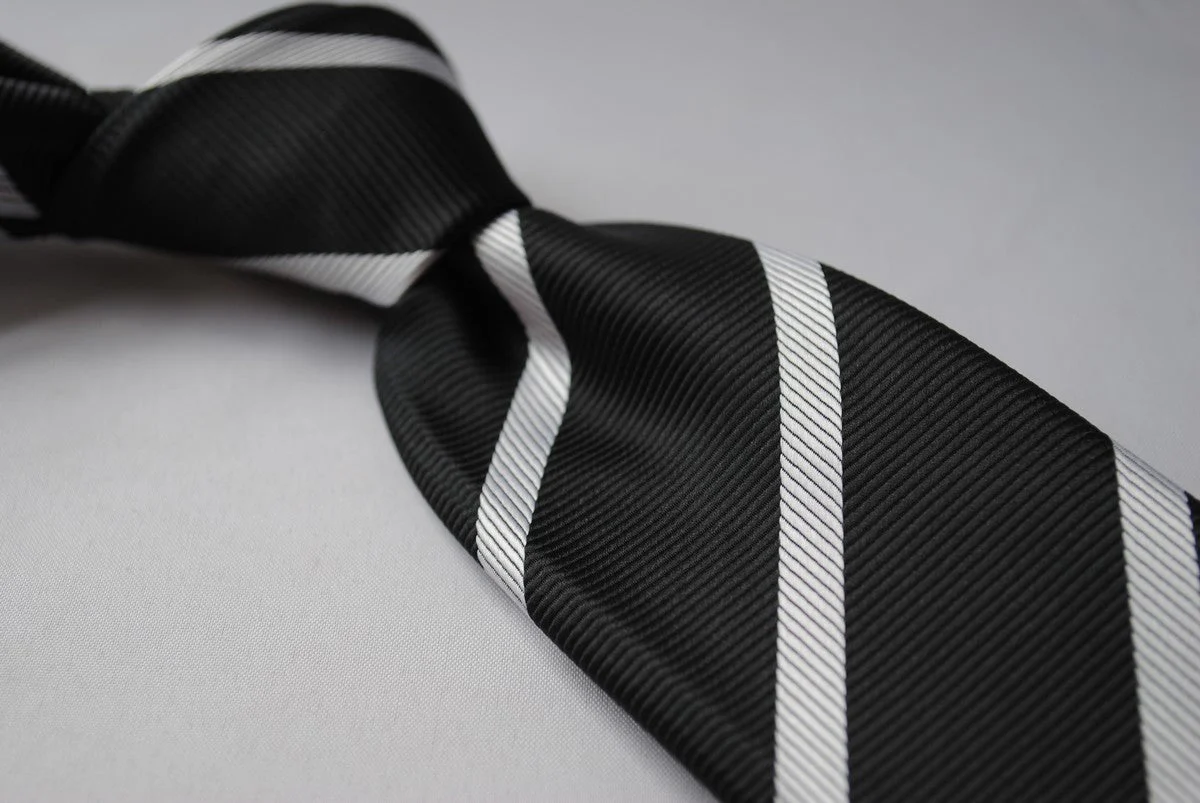black tie with white stripes - Image 4