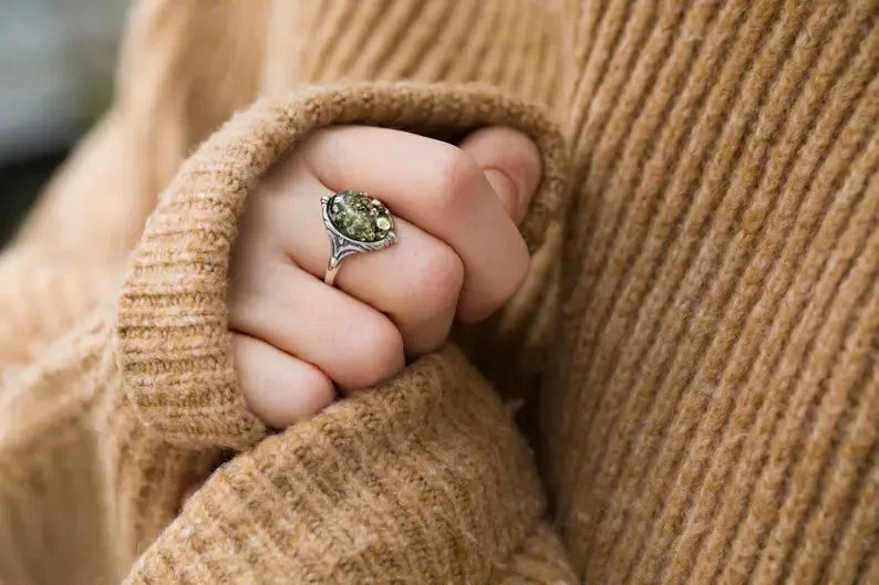Boho Green Amber Ring - Image 5