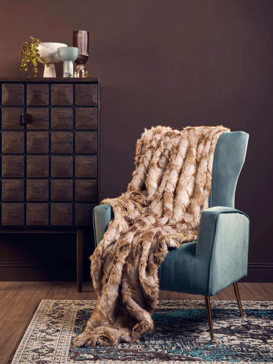 Bosie Lamina Grey And Natural Fur Throw - Image 7