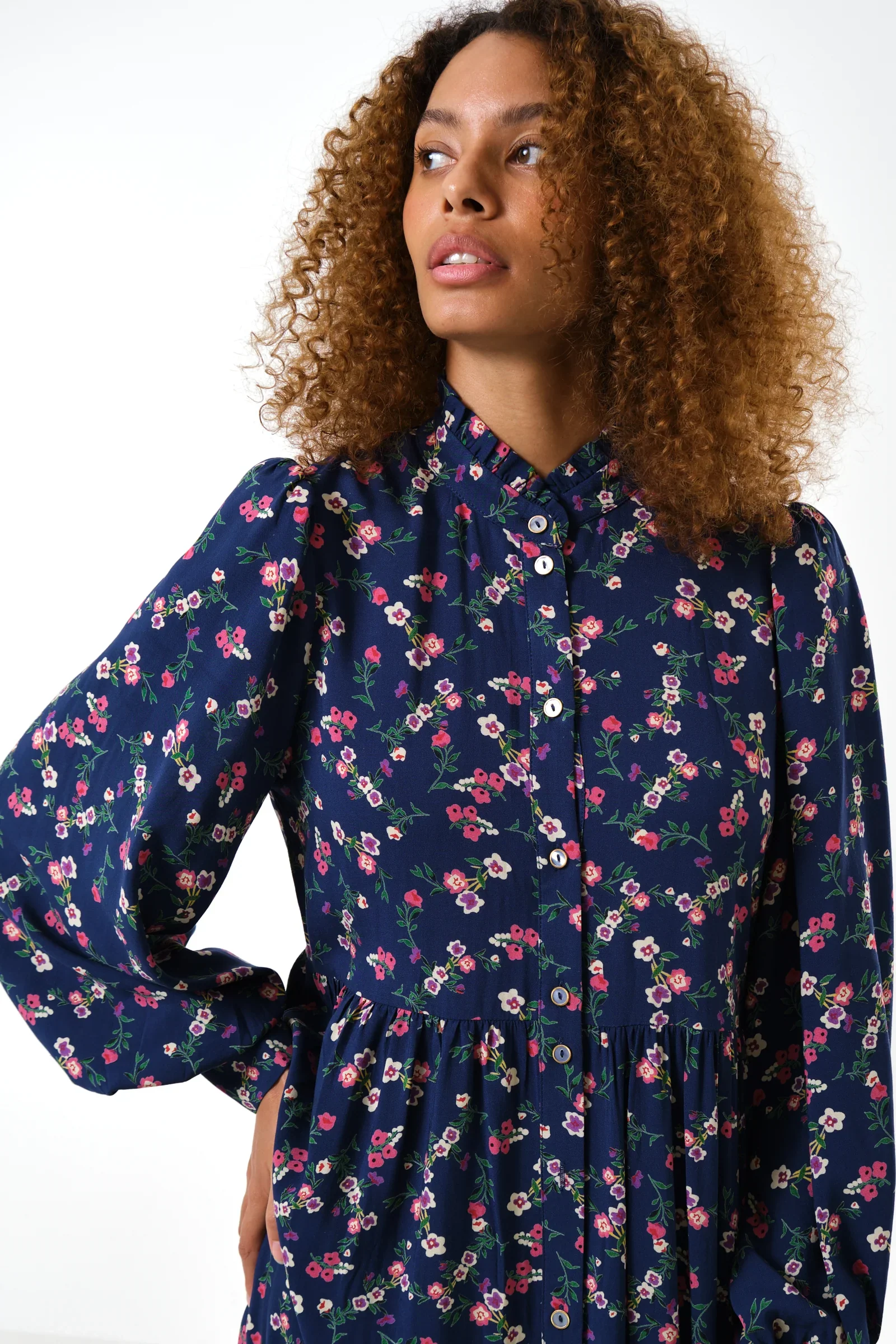 Bricia Naïve Posy Print Tiered Midi Dress - Navy - Image 3