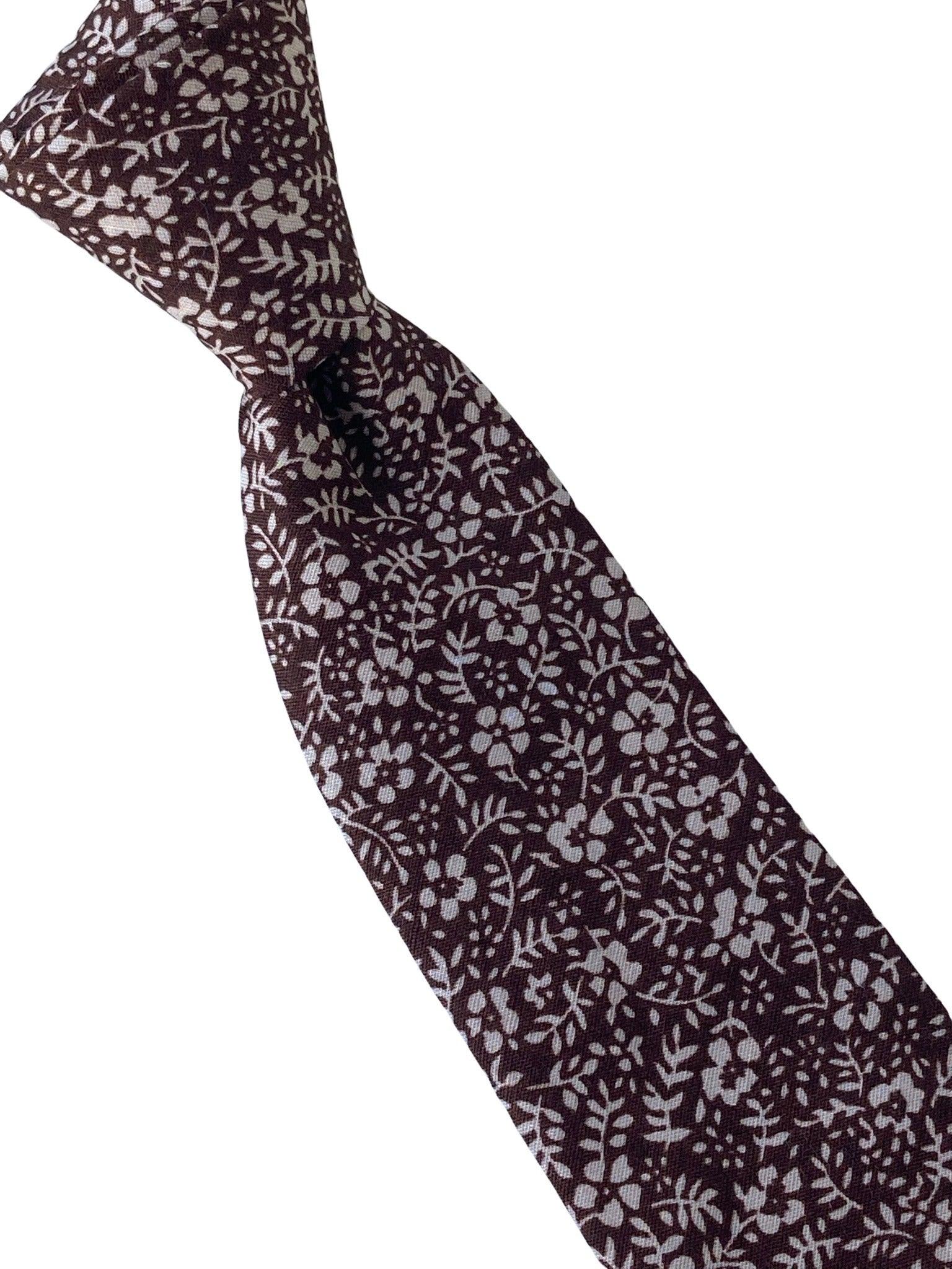 brown cotton tie with white floral design - Image 4