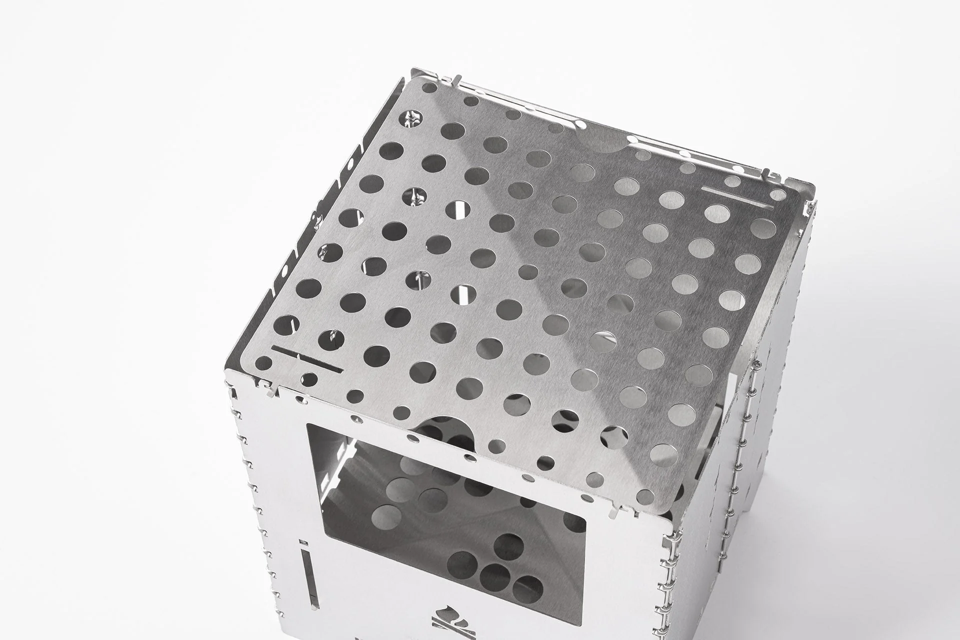 Bushcraft Essentials Universal Grate for the Bushbox XXL+ - Image 2
