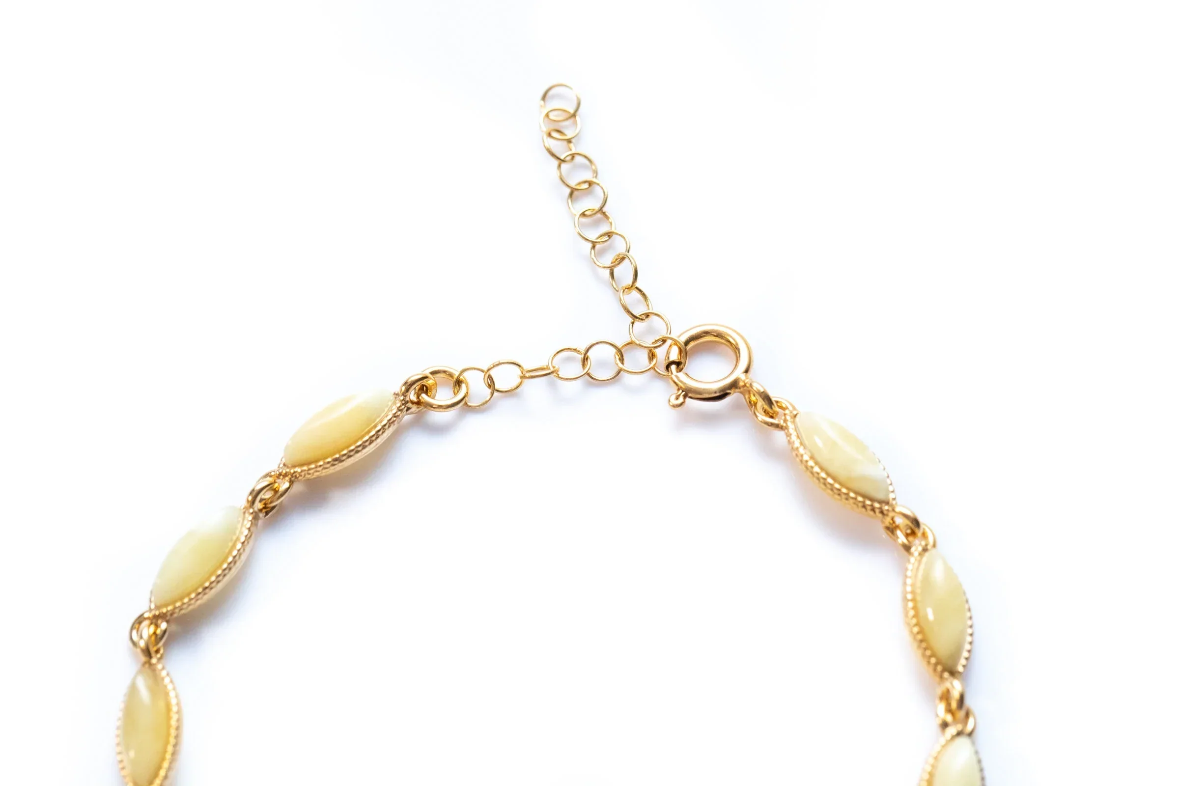 Butterscotch Classic Gold Bracelet - Image 2
