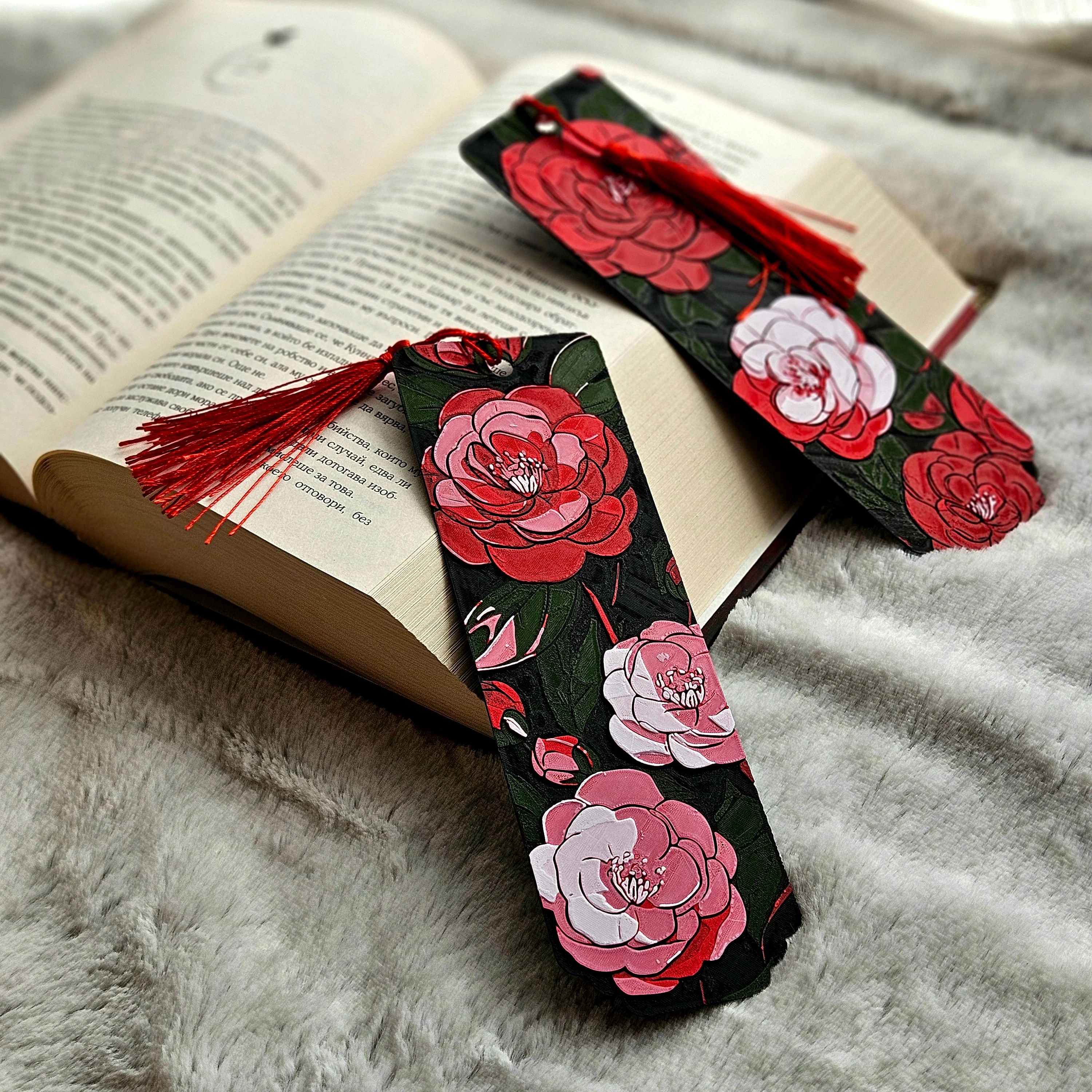 Camellia Whispers Bookmark – 3D Printed Floral Bookmark with Holographic Back & Handmade Tassel - Image 3