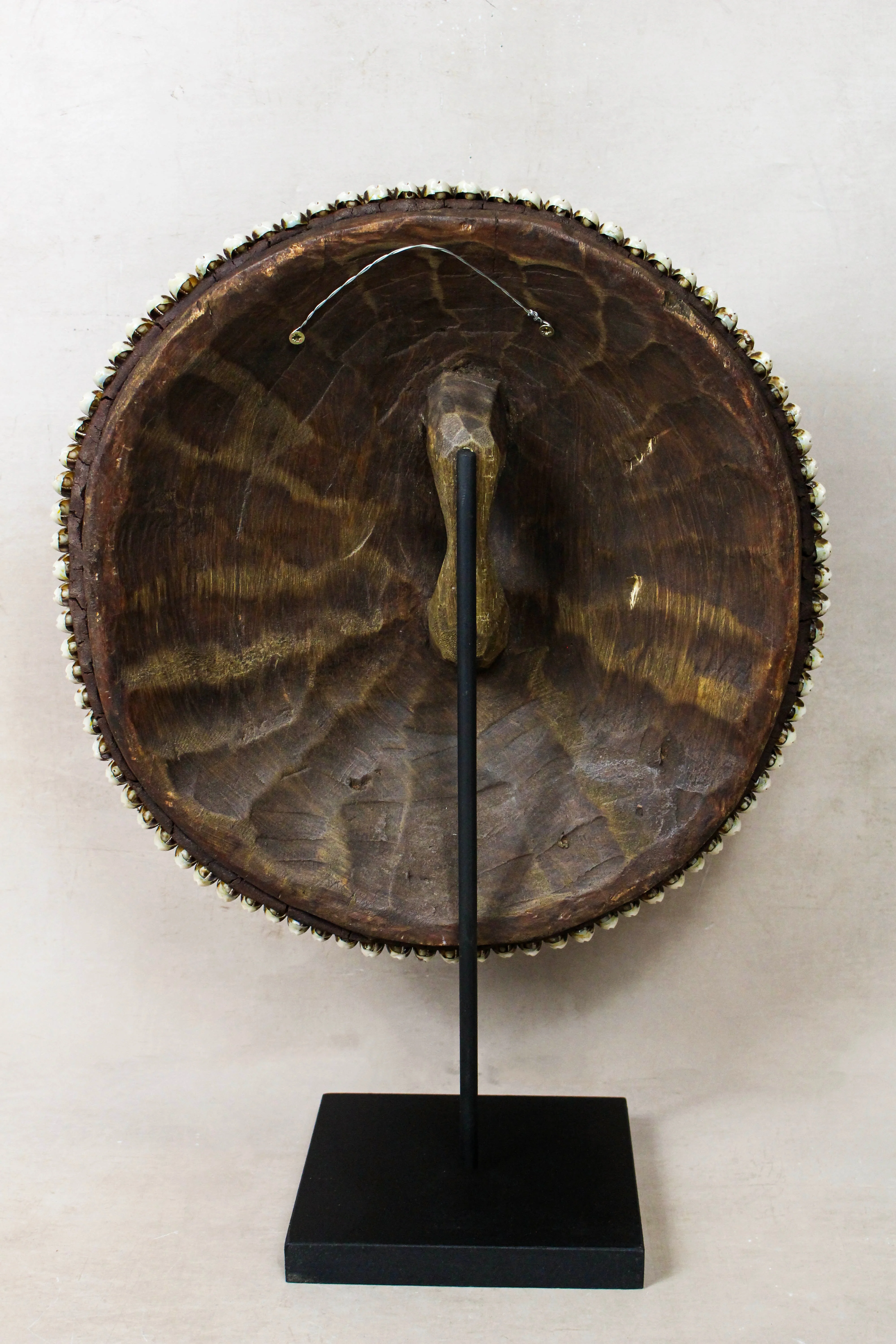 Cameroon Beaded Shield - 160.1 - Image 4