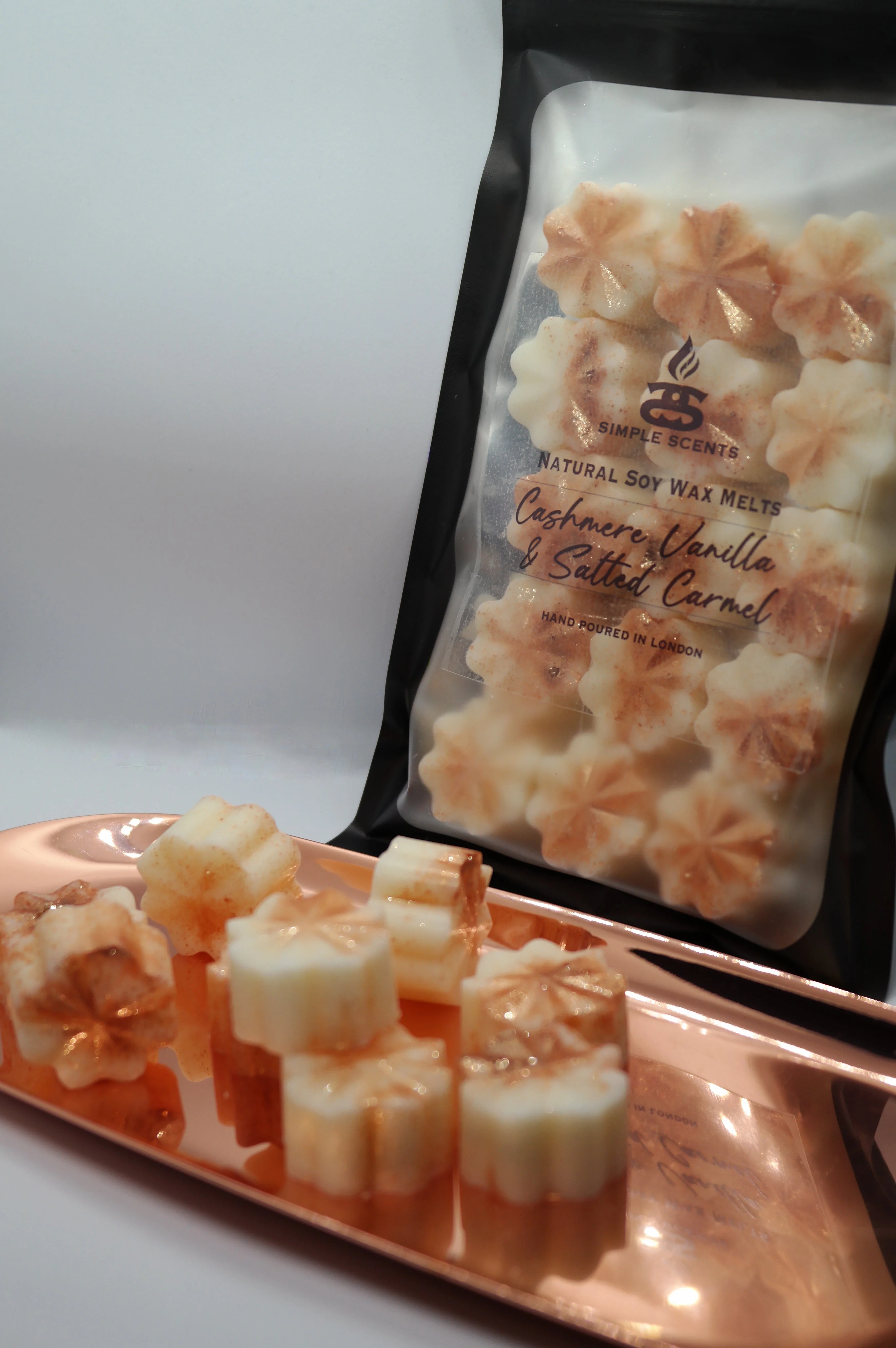 Cashmere Vanilla & Salted Caramel - Simple Scents Ambience Mini Floret Style Wax Melts - Image 3