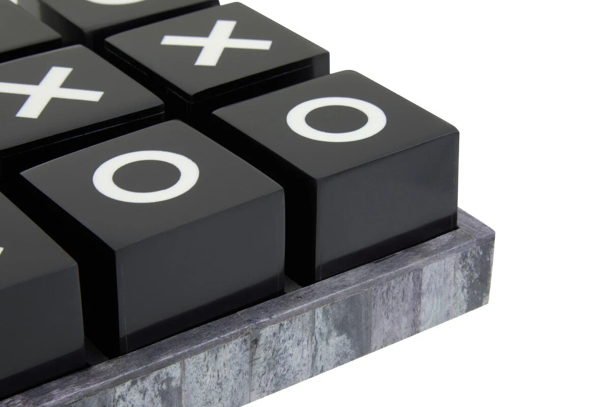 Churchill Games Black and White Noughts and Crosses - Image 5