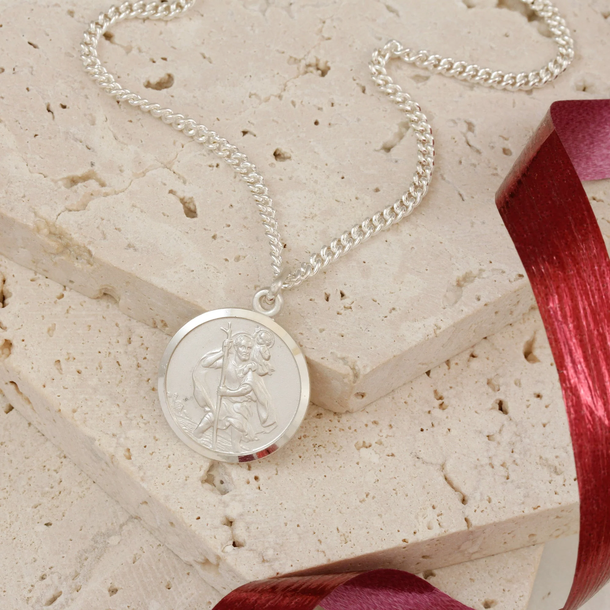 Classic St Christopher Necklace Sterling Silver 18mm - Image 4