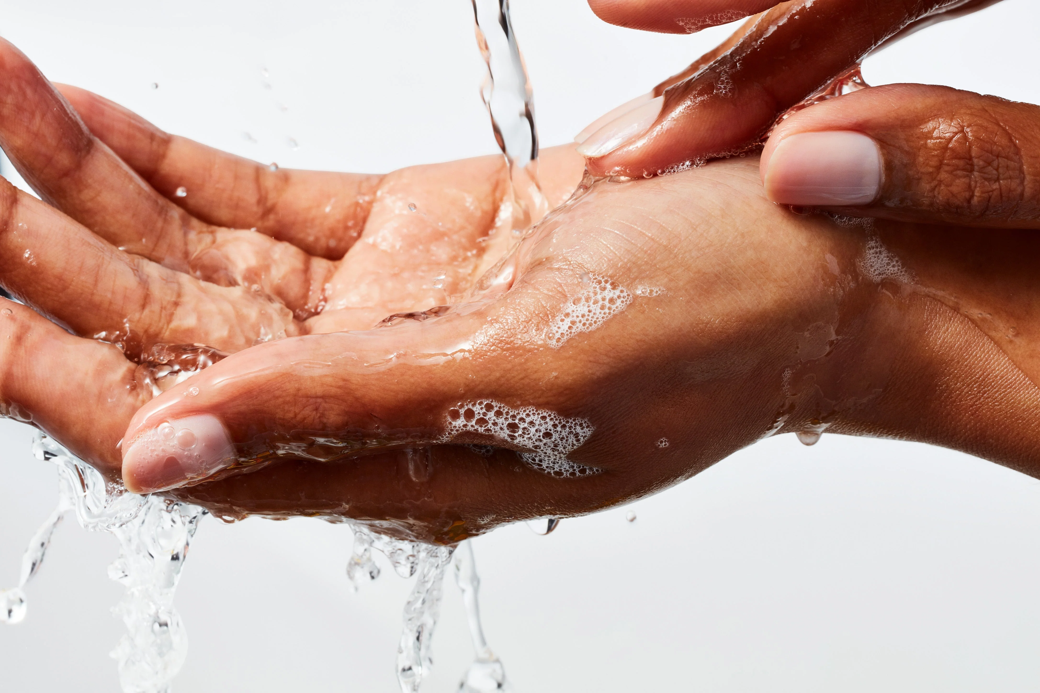 CND™ Scentsations™ Rose & Peach Wash 390ml - Image 4