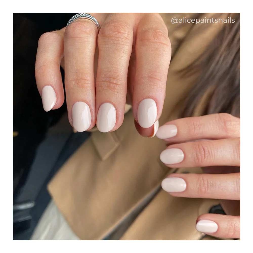 CND™ Vinylux™ Linen Luxury 15ml - Image 5