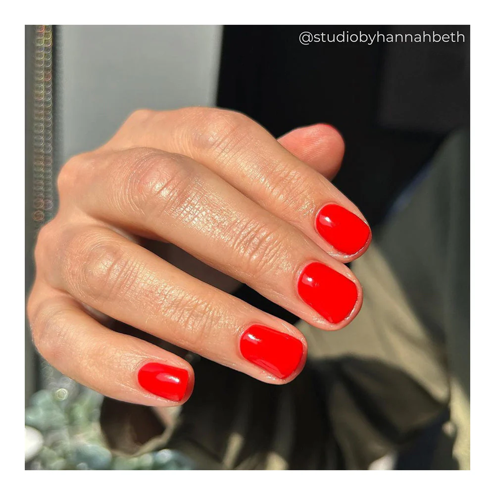 CND™ Vinylux™ Poppy Fields 15ml - Image 3