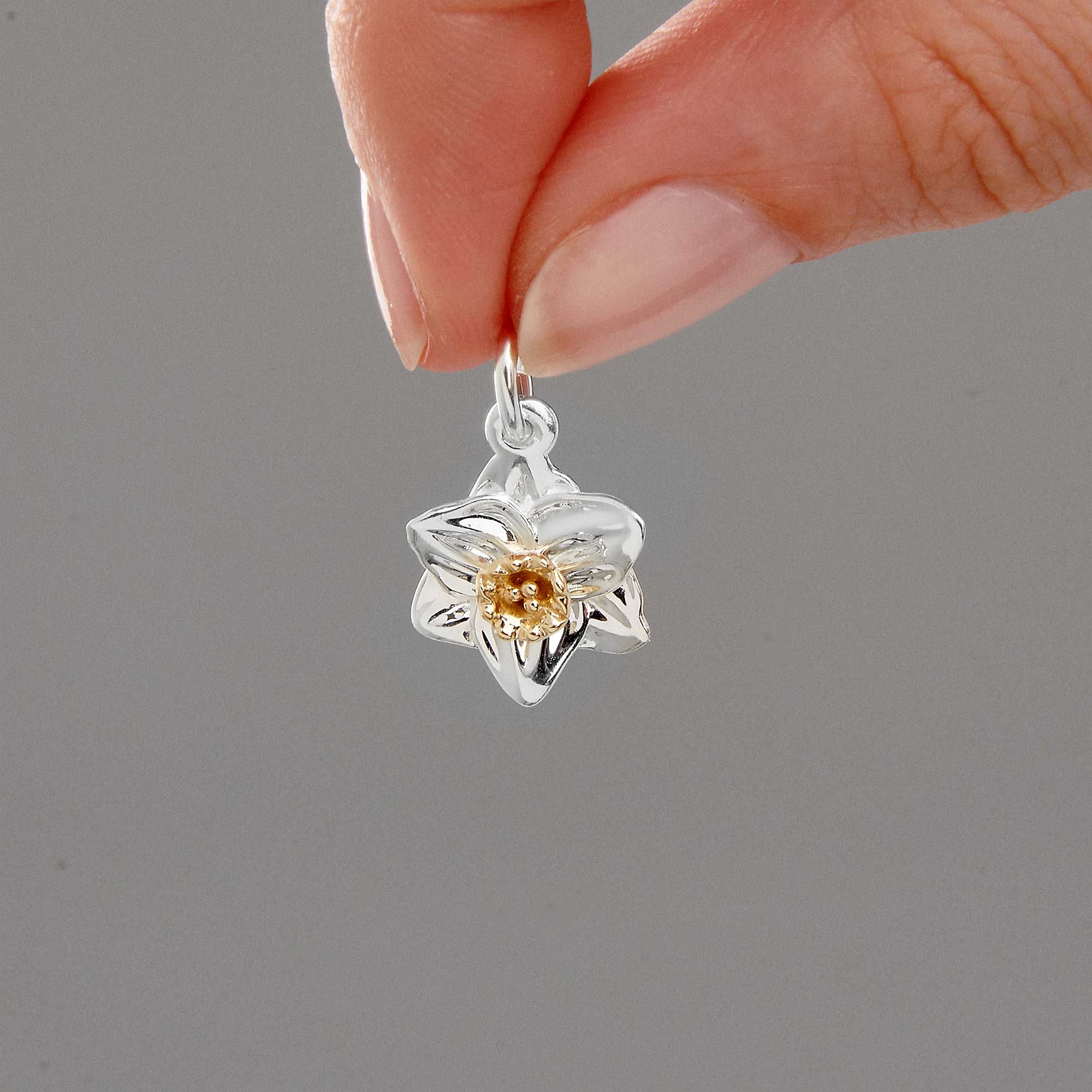 Daffodil Flower Silver & Solid Gold Charm - Image 3