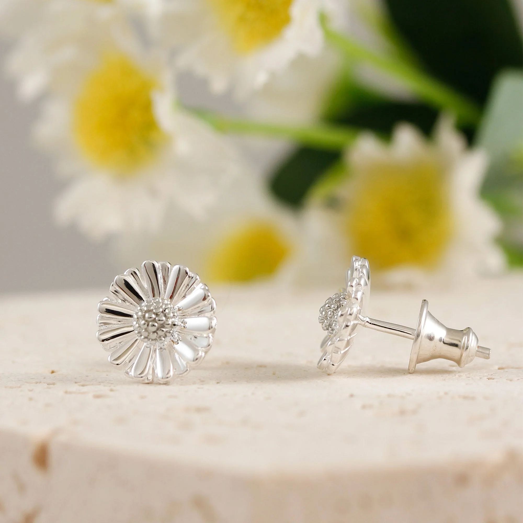 Daisy Silver Stud Earrings - Image 5