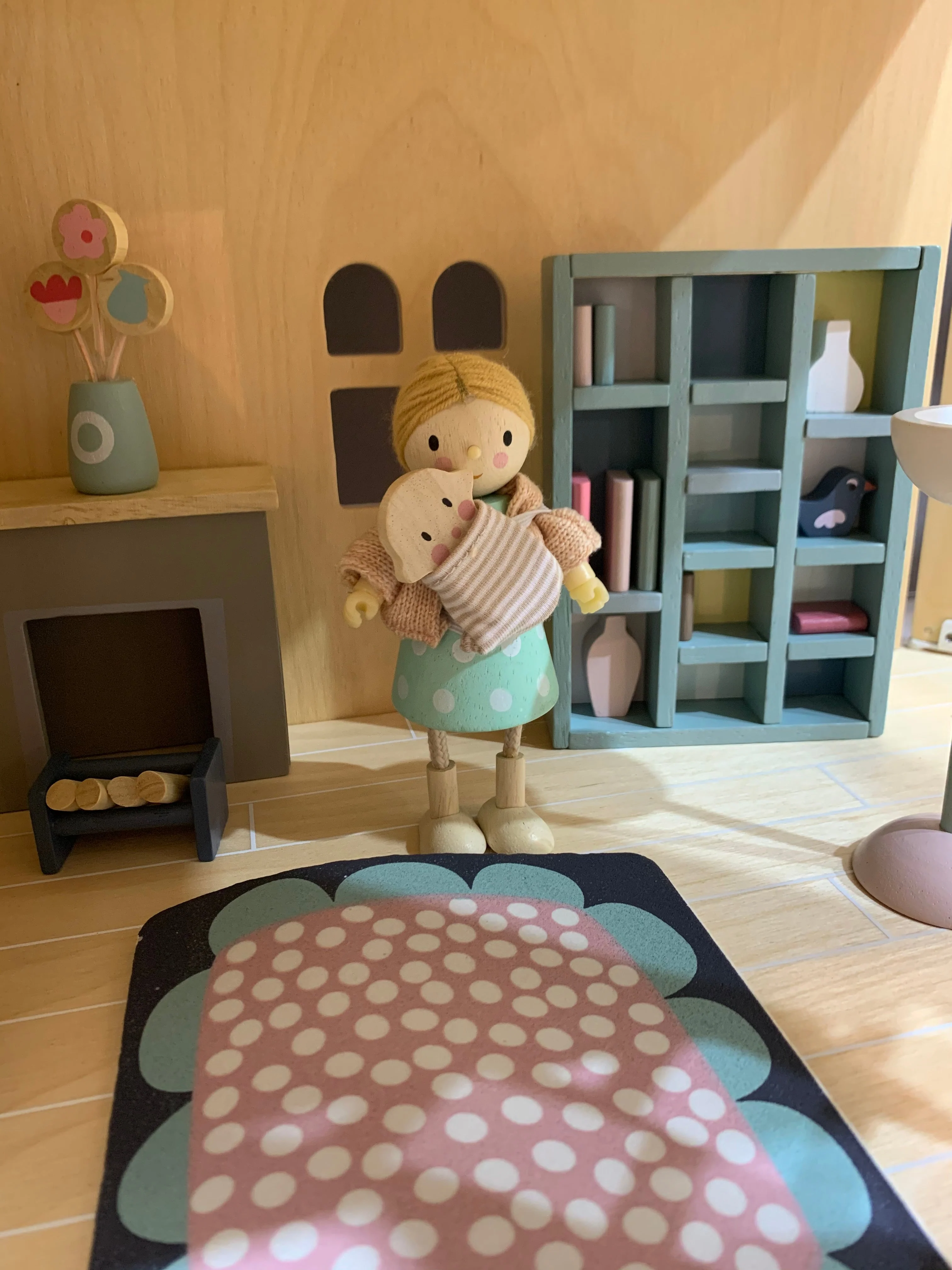 Dolls House Sitting Room Furniture - Image 3