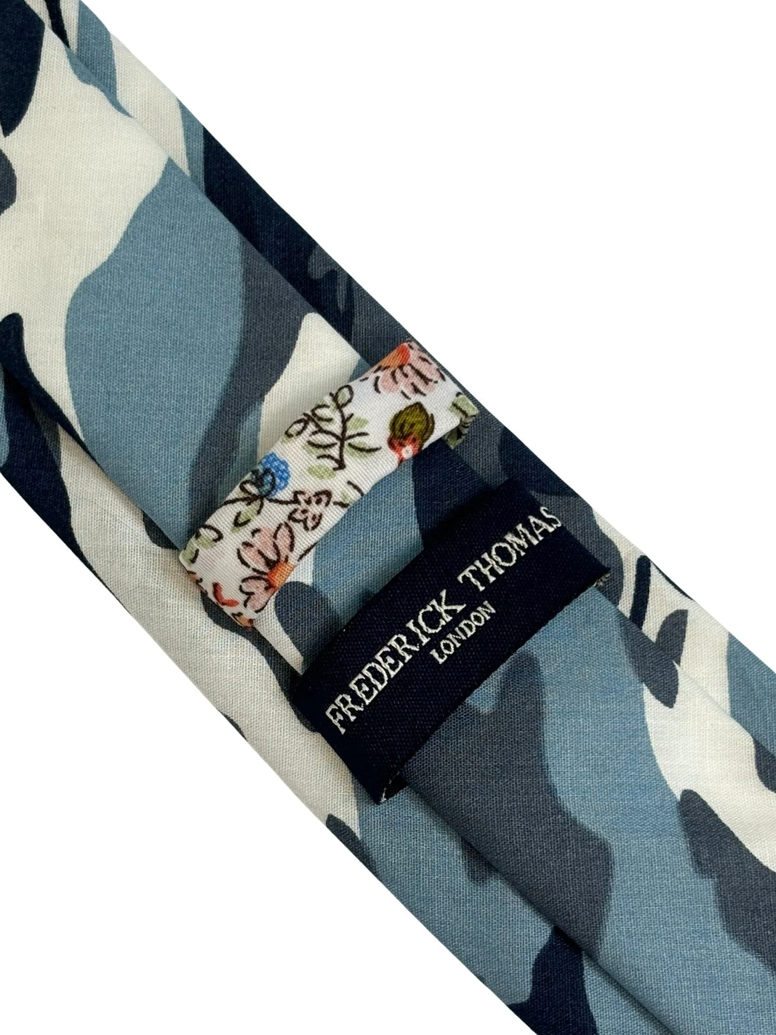 Extra long blue camouflage army design cotton tie - Image 4