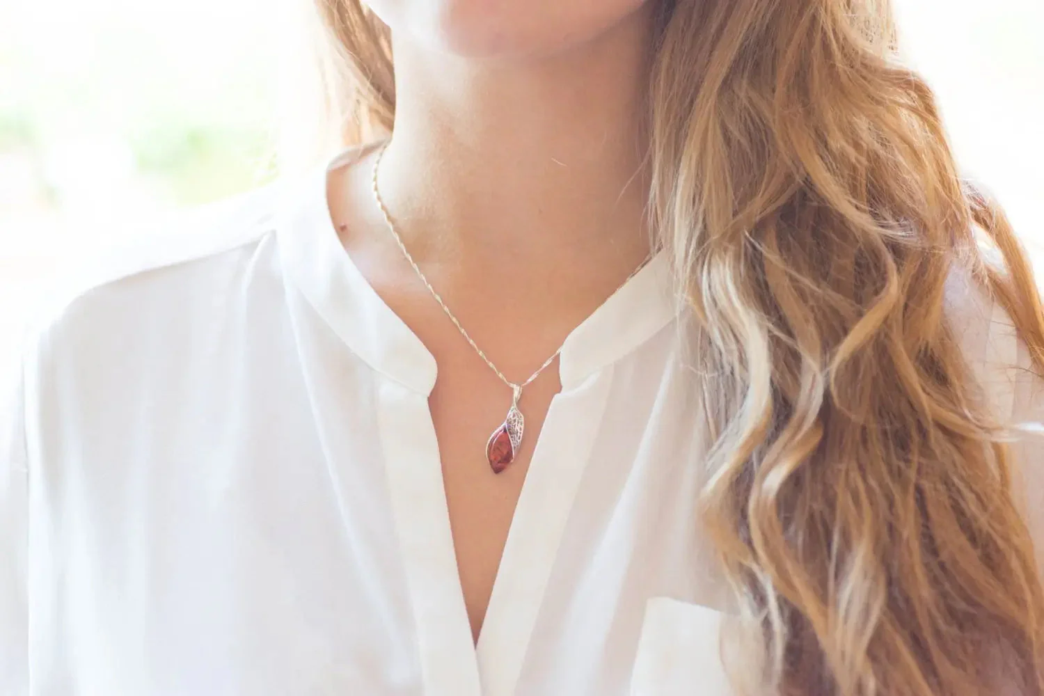 Fancy Top Amber & Silver Pendant - Image 2