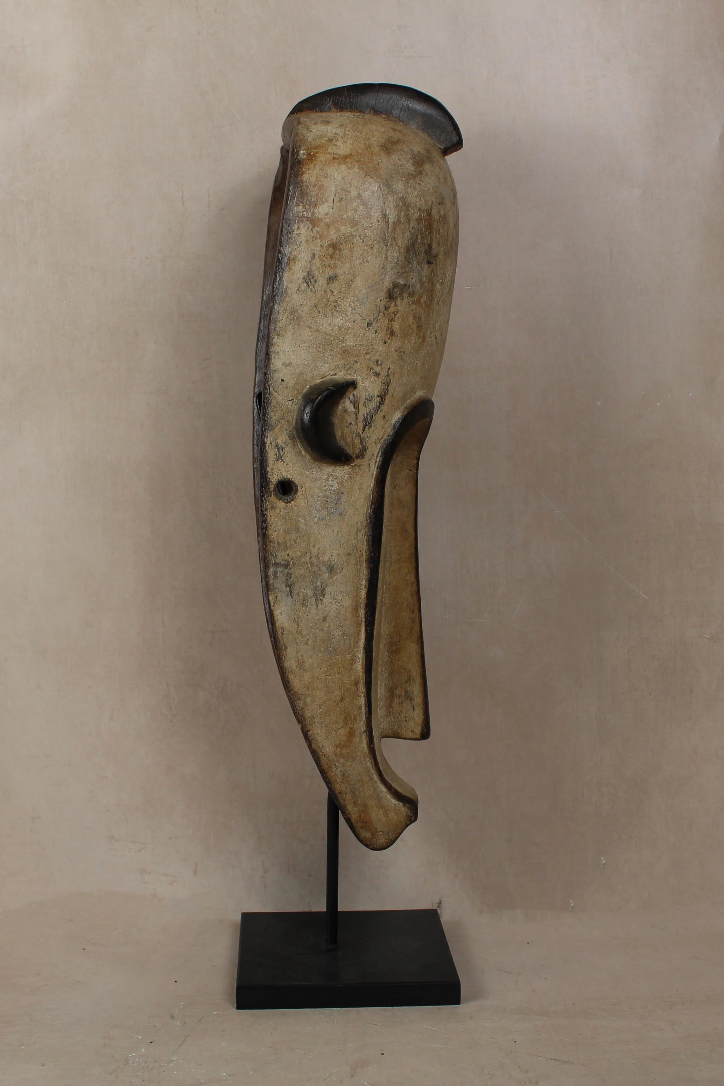 Fang Mask - 185.1 - Image 2