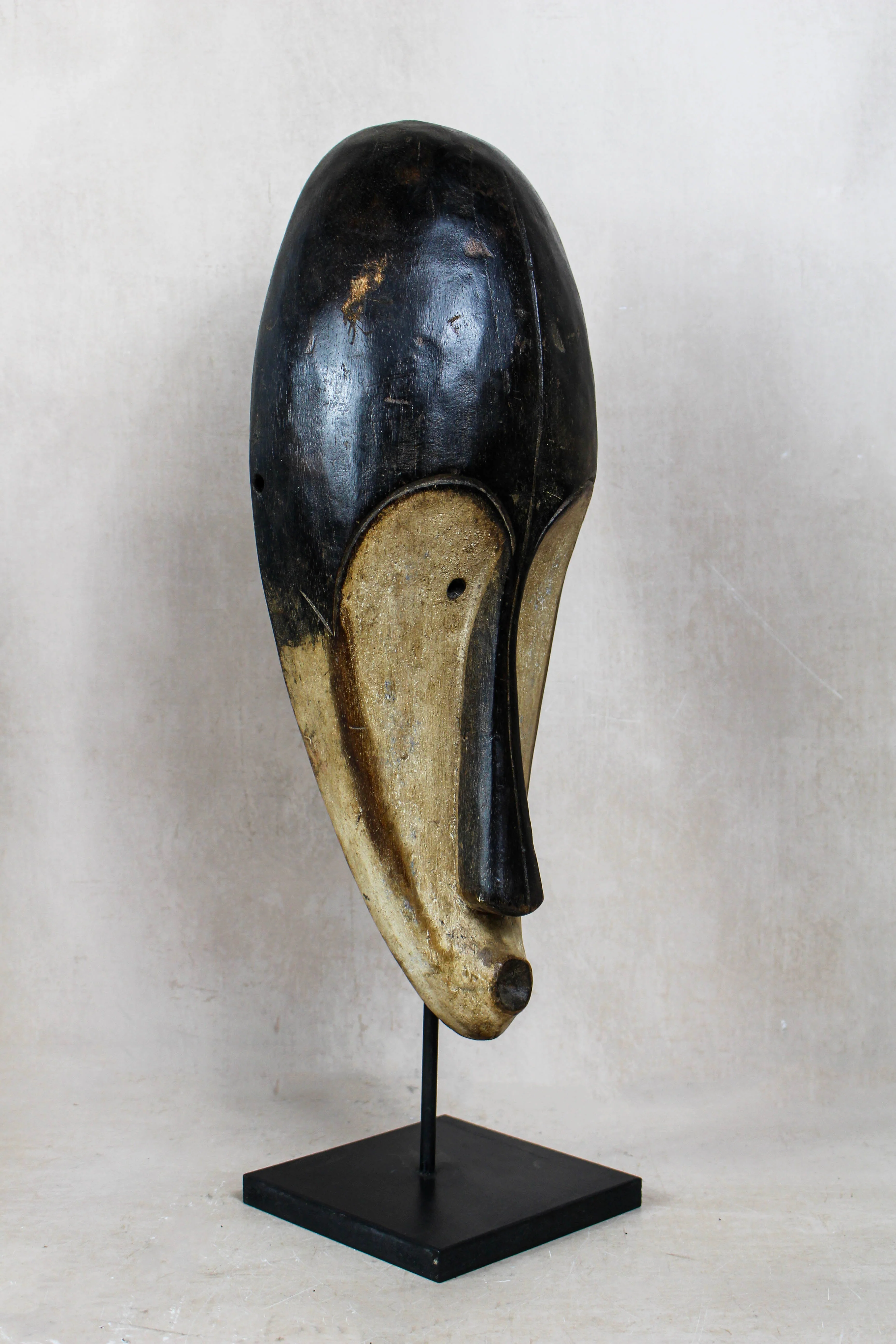 Fang Mask - 36.1 - Image 2