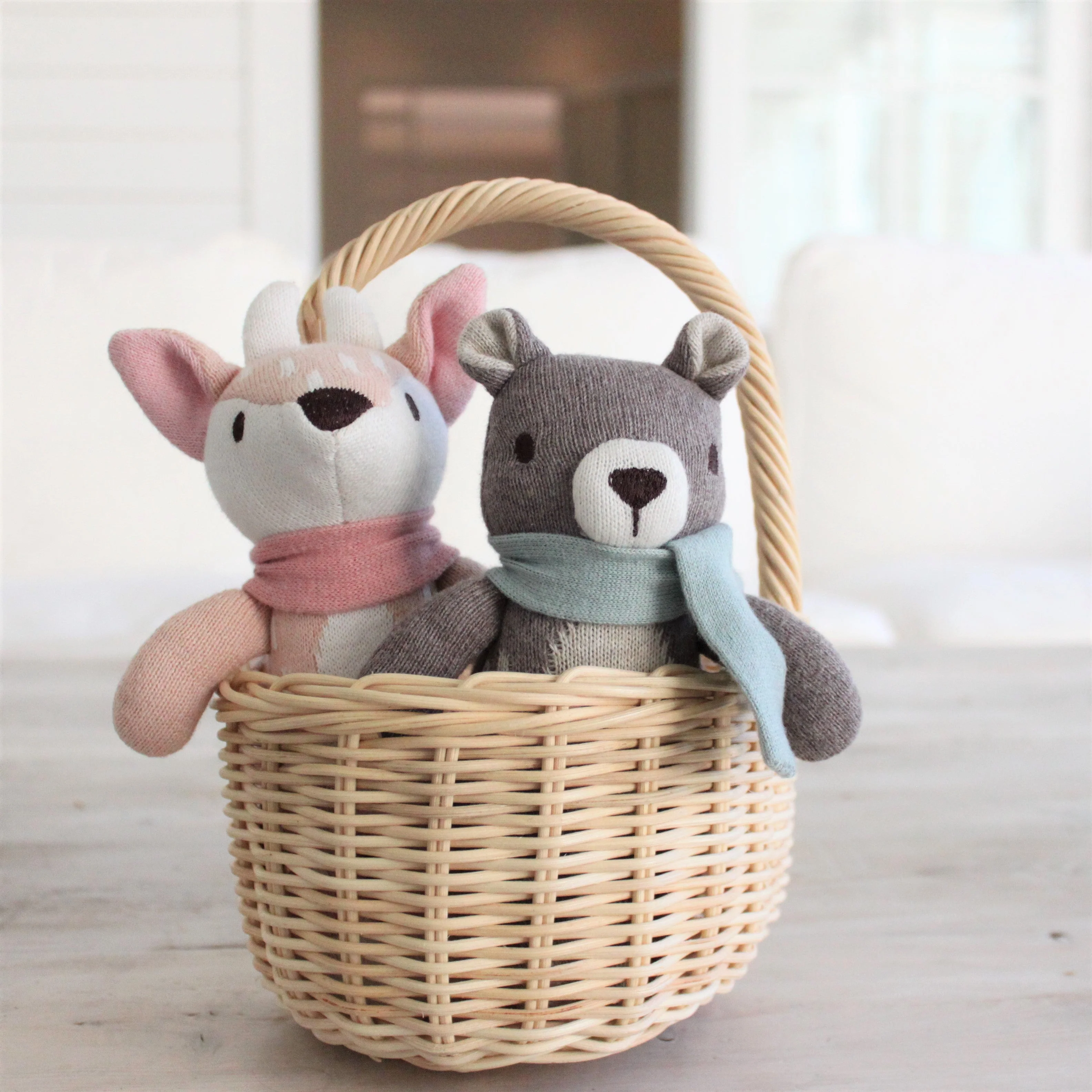 Fearne The Deer Knitted Toy + Gift Box - Image 4
