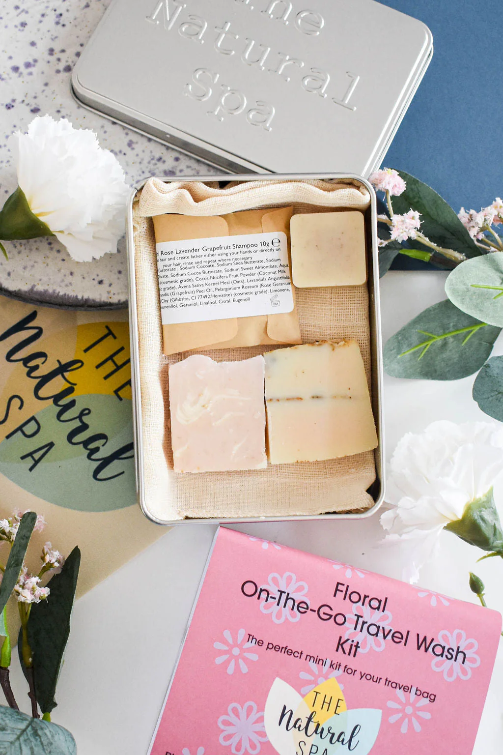 Floral Mini "on the go" Travel Wash kit - Image 4