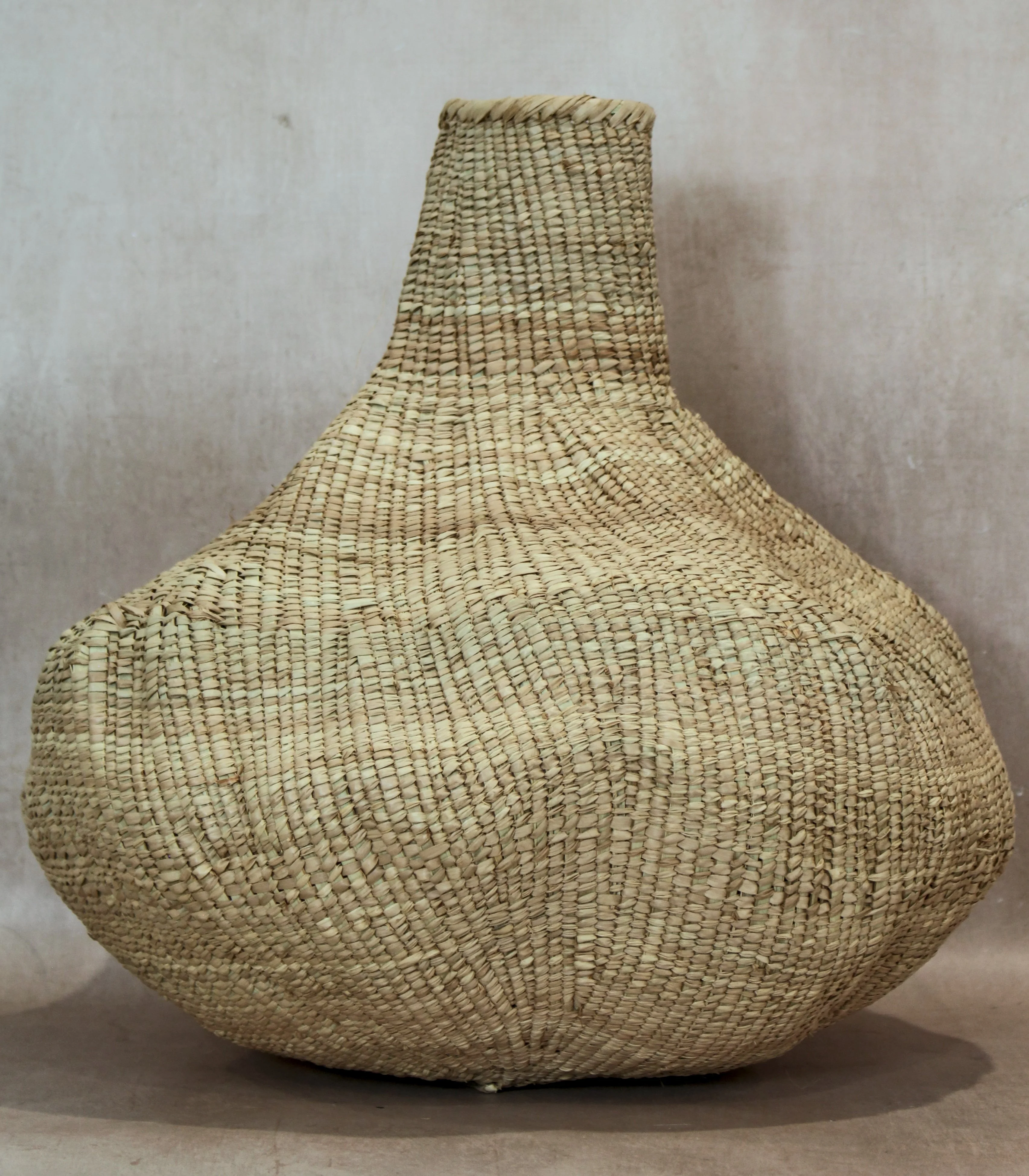 Garlic Gourd woven basket - Zimbabwe - 126.3 - Image 4