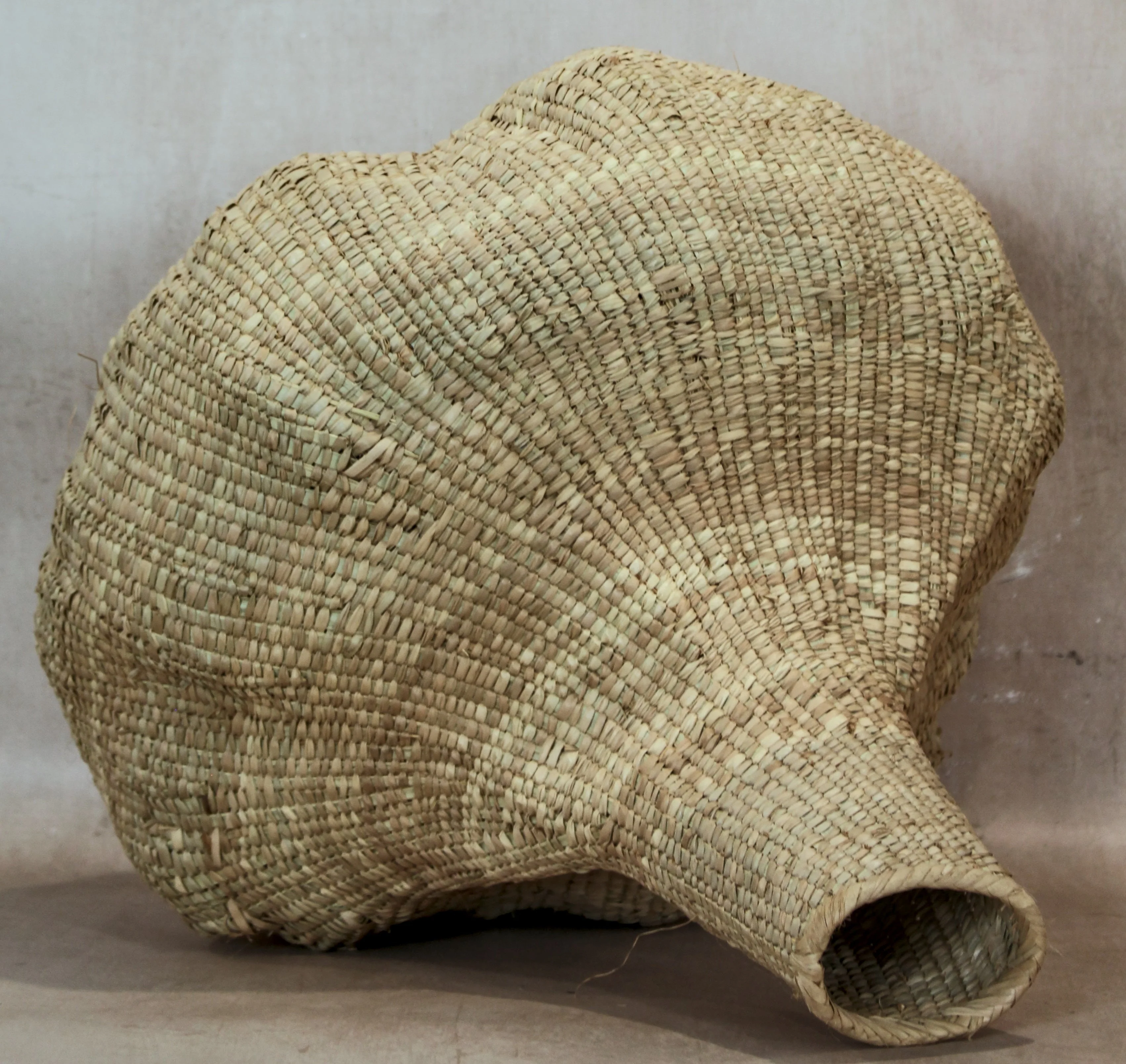 Garlic Gourd woven basket - Zimbabwe - 126.3 - Image 5