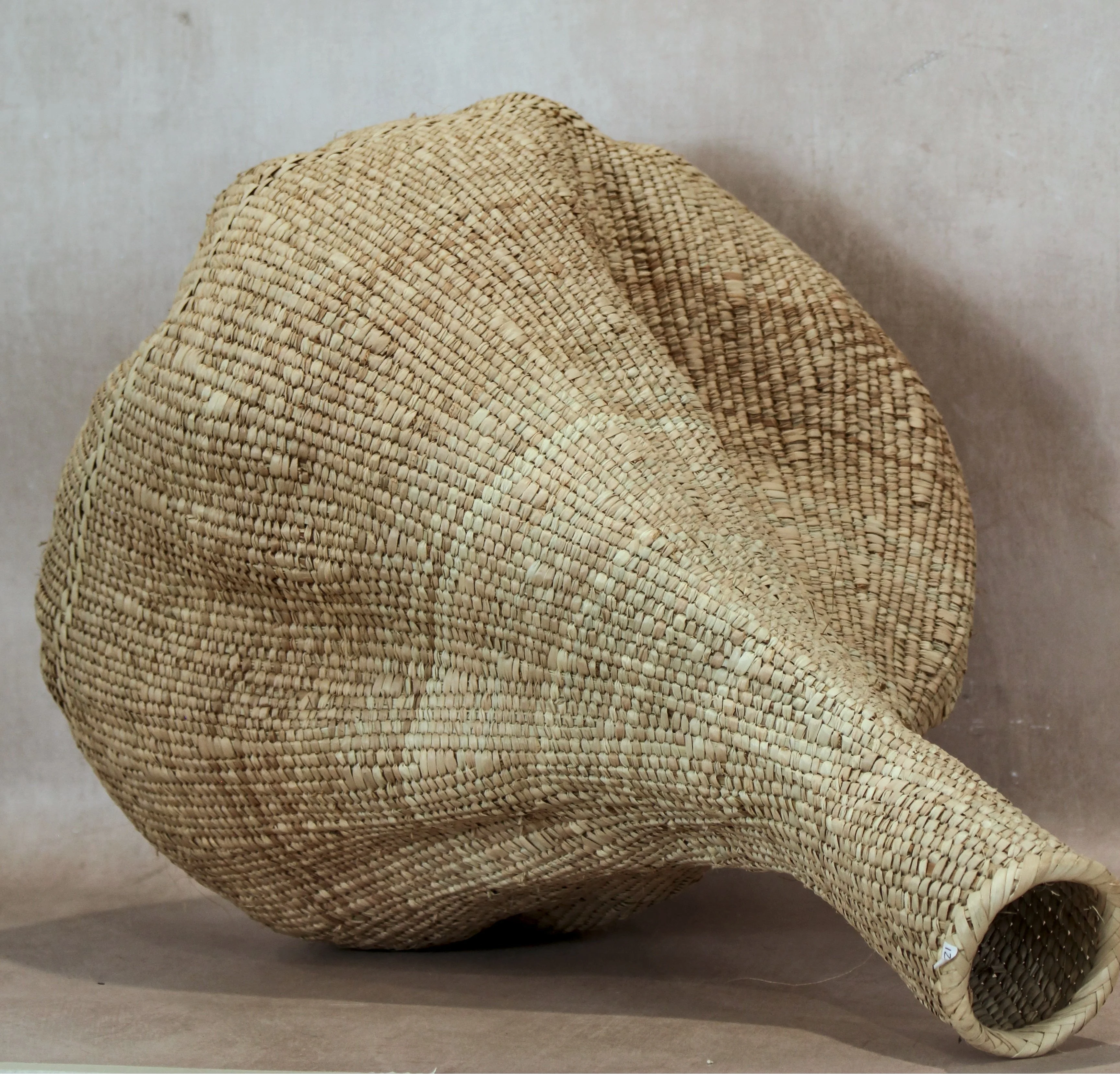 Garlic Gourd woven basket - Zimbabwe - 126.4 - Image 3