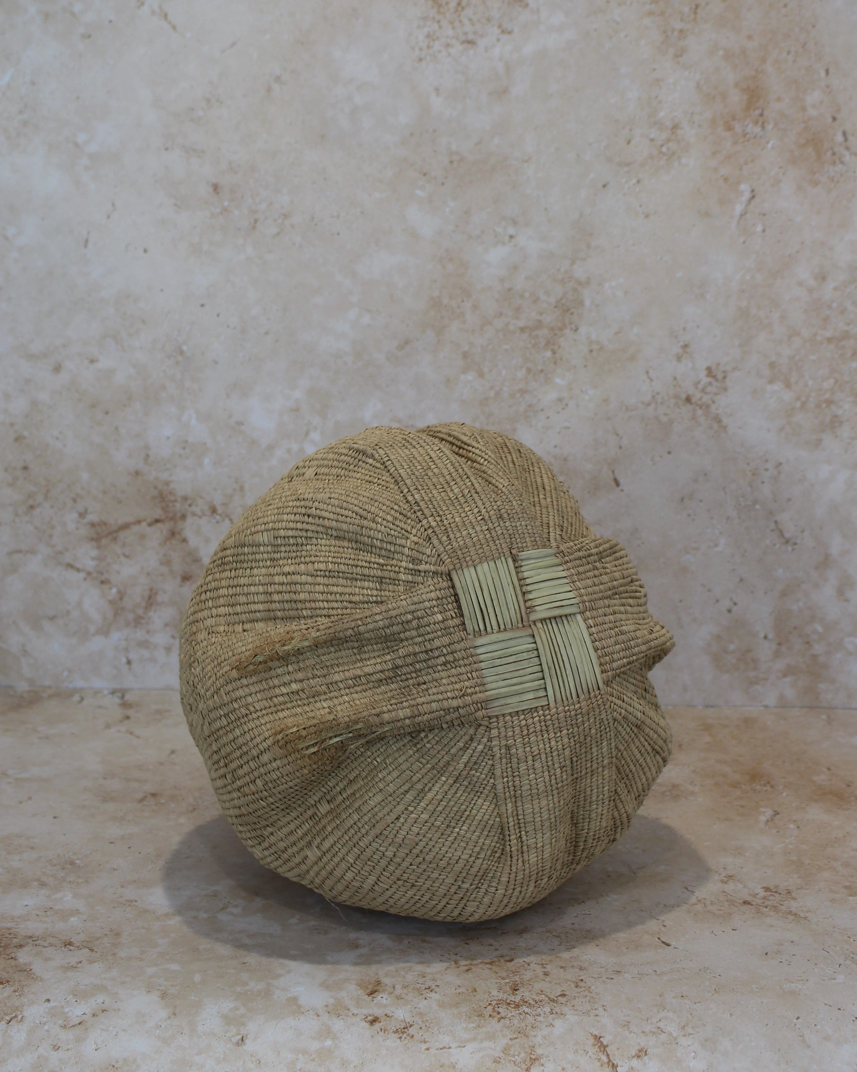 Garlic Gourd woven basket - Zimbabwe - 126.7 - Image 4