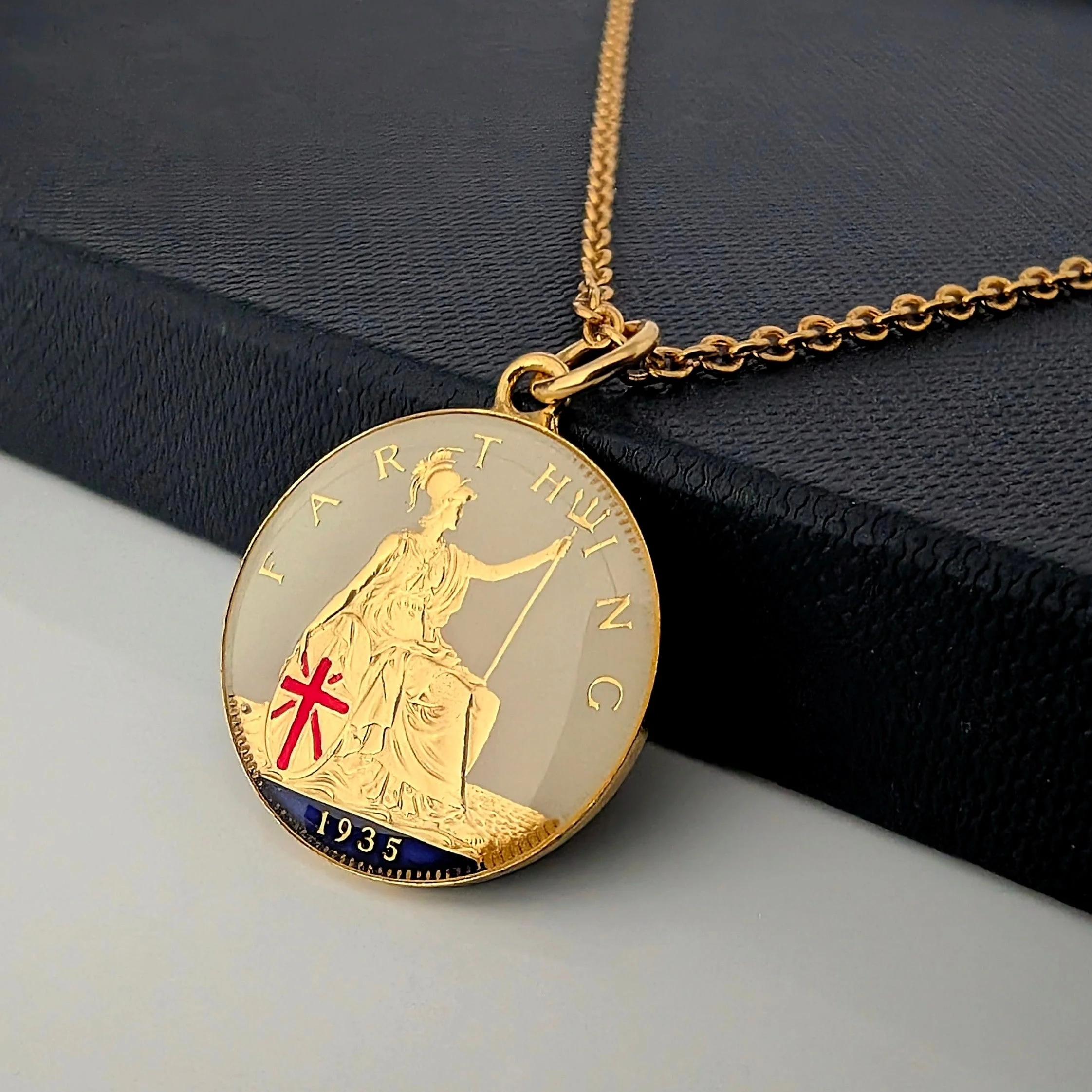 George V Farthing (1920-1936) - Britannia Design - Enamelled Coin Necklace - Image 8