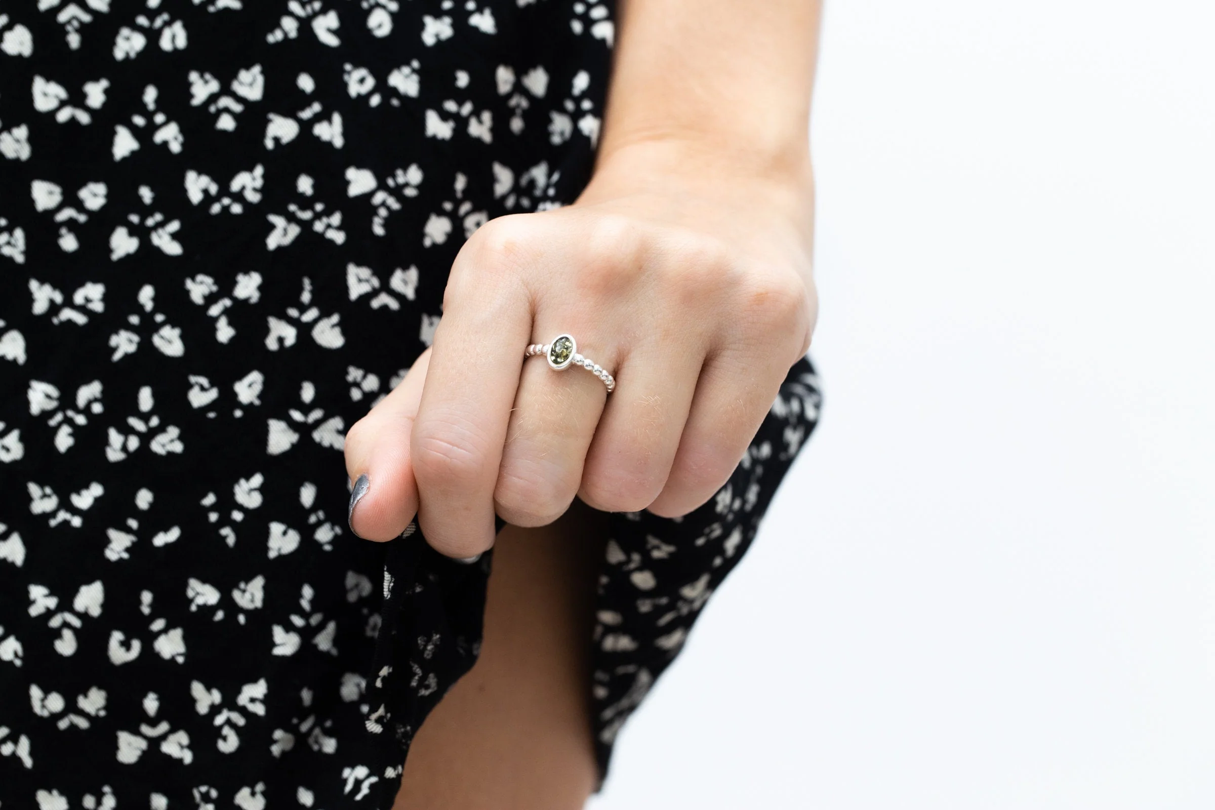 Green Amber Bubble Stacking Ring - Image 6