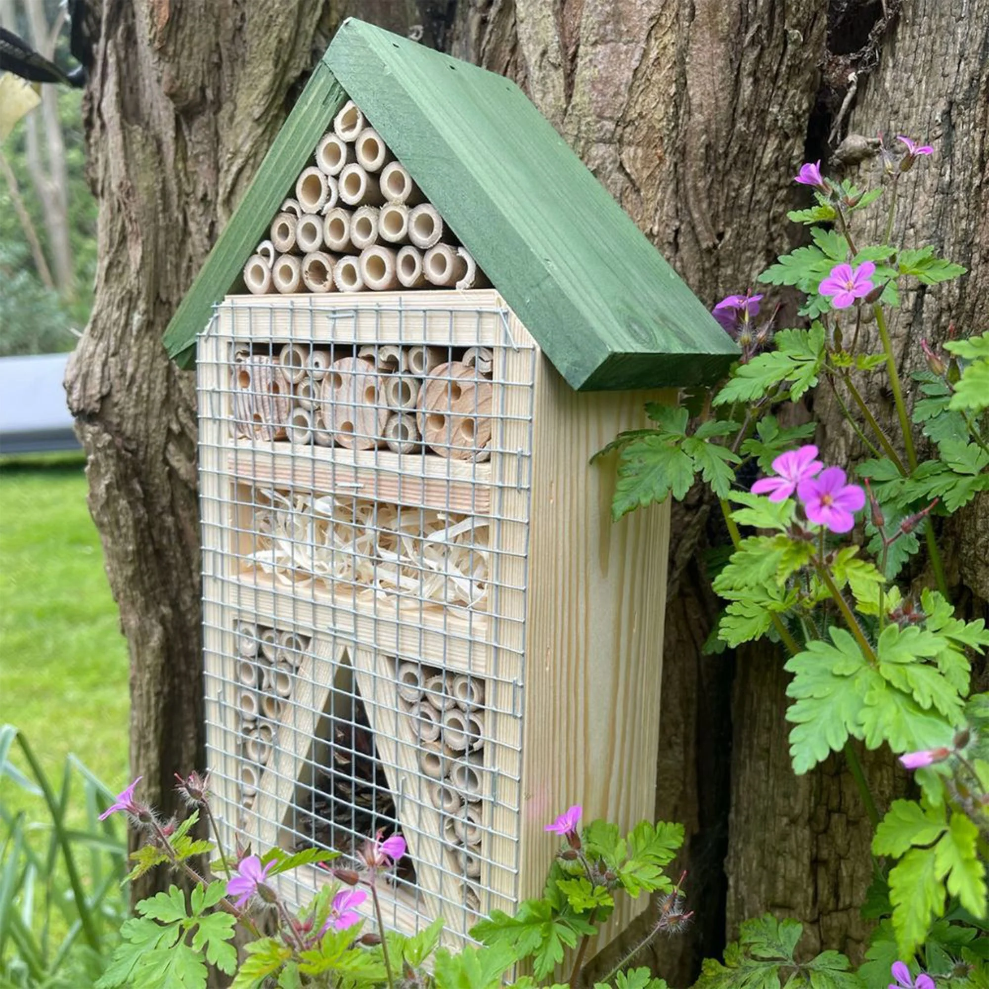 Green Feathers Bug Hotel - Image 4