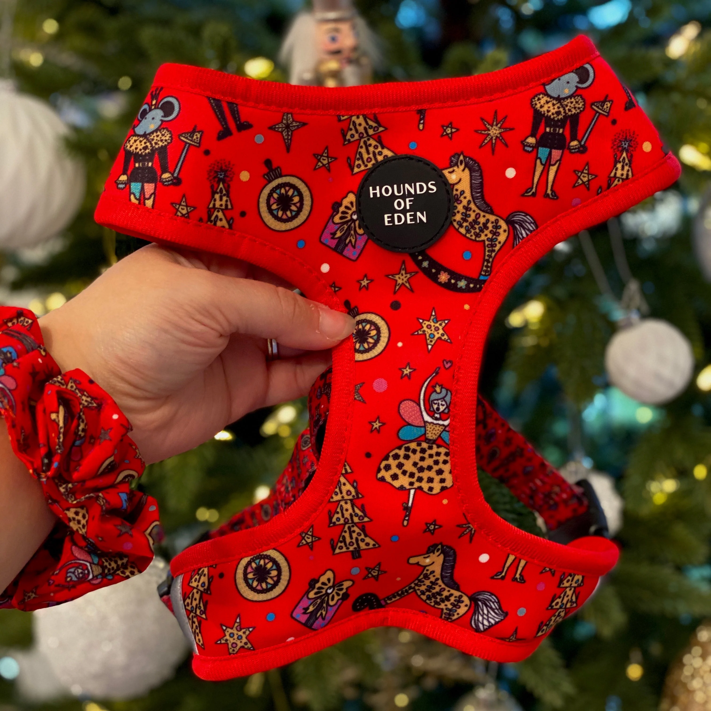 The Foxy Nutcracker - Hair Scrunchie - Image 4