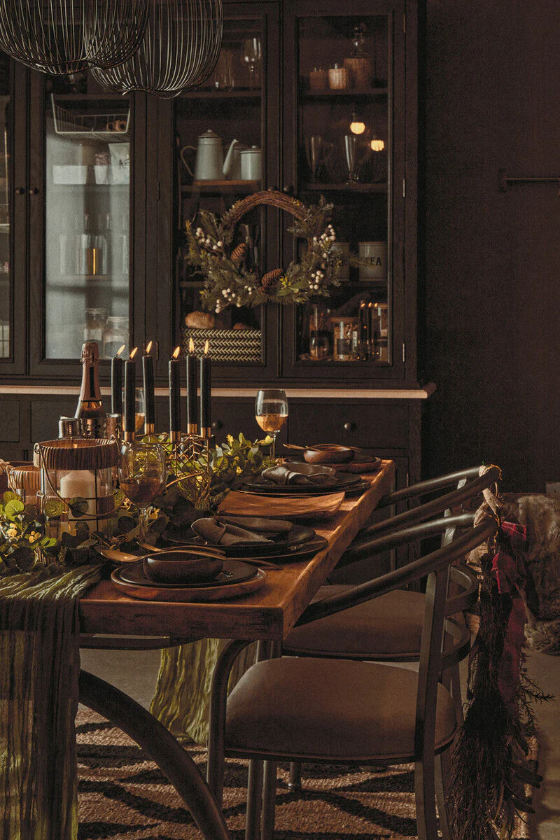 Hygge Black Stoneware Dinner Plate - Image 24