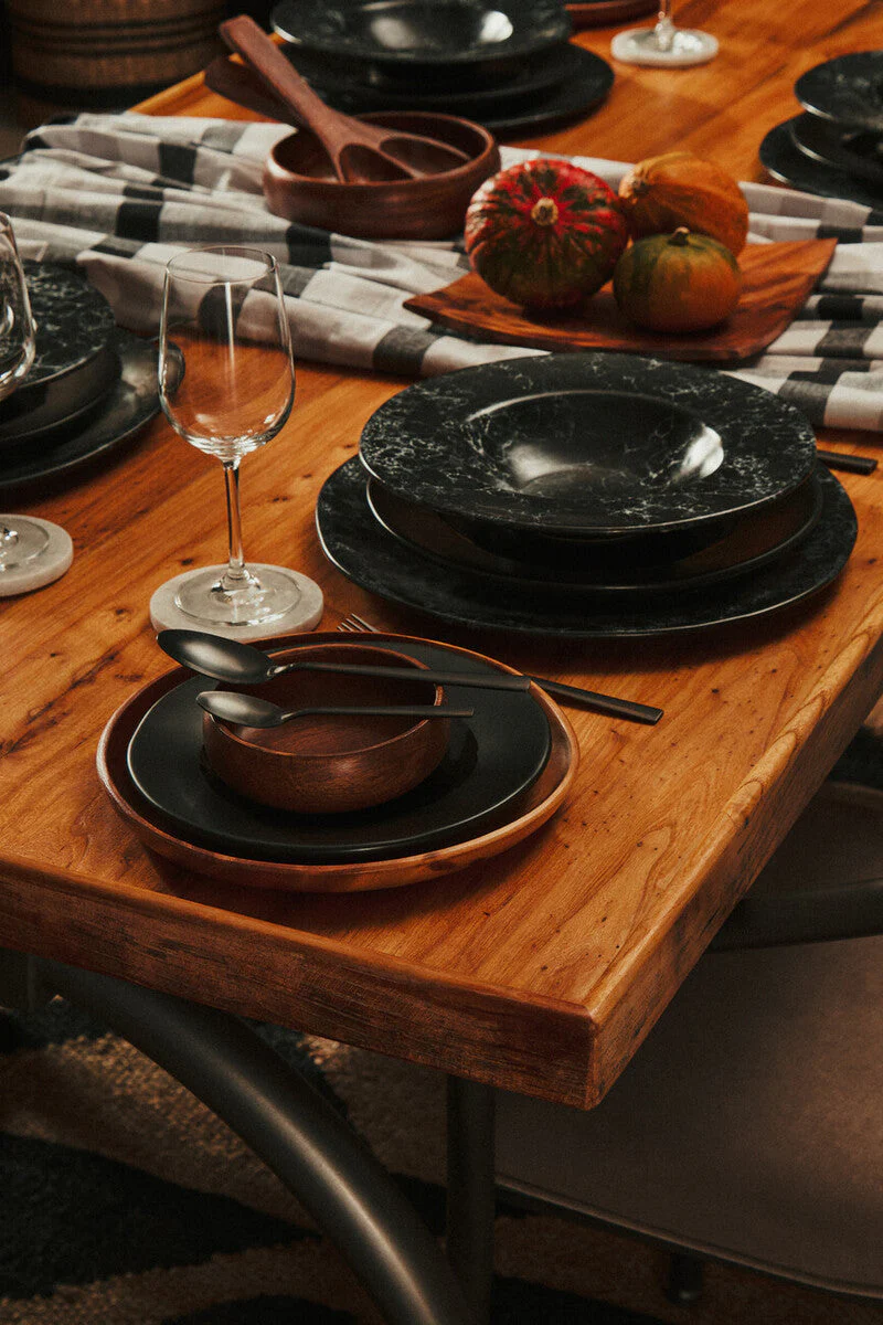 Hygge Black Stoneware Dinner Plate - Image 6