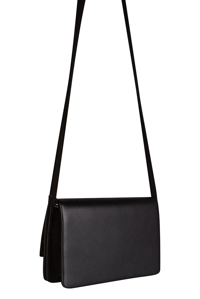 Jolie Bow Detail Crossbody Bag in Black - Image 3
