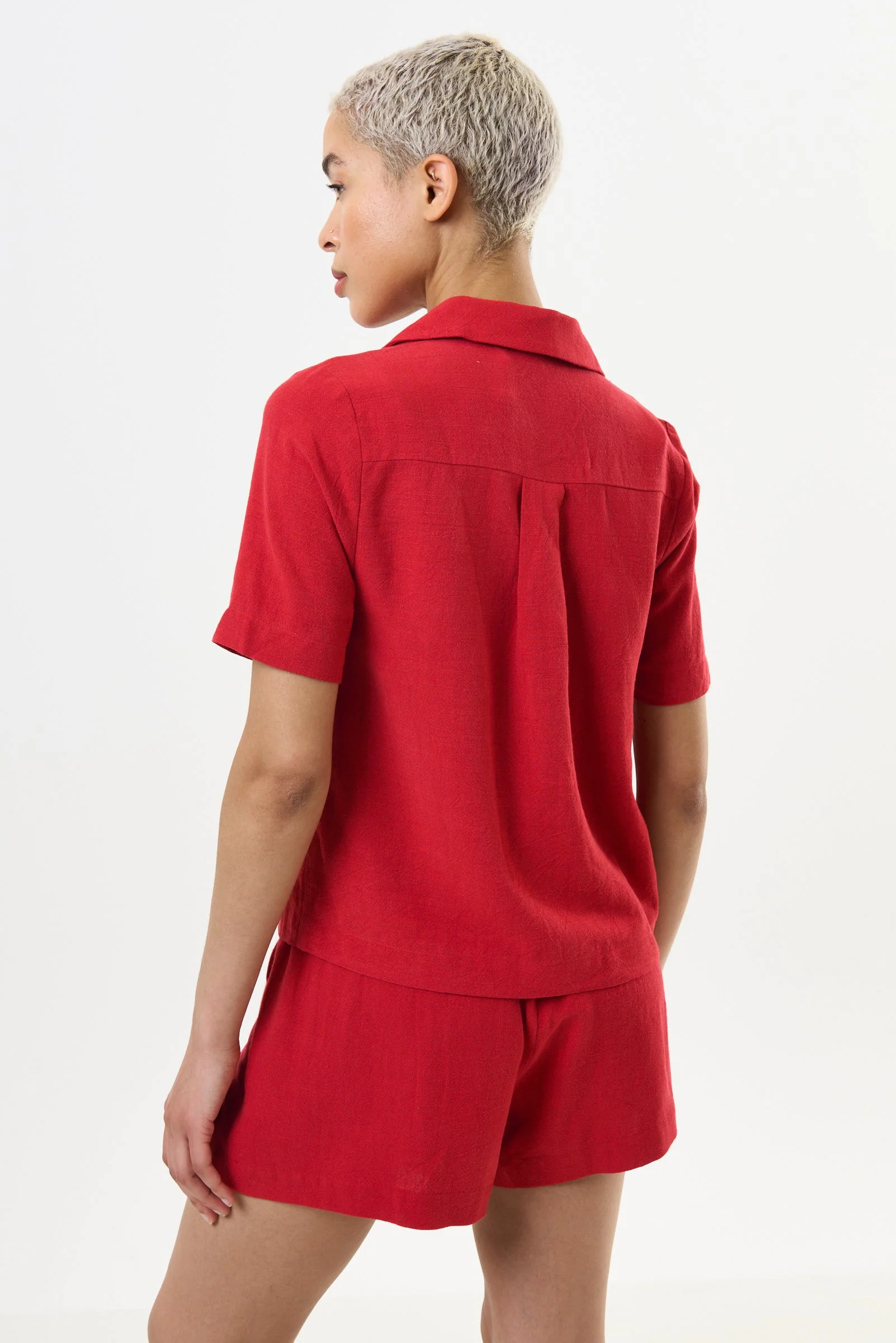 Kit Linen Mix 2 Pocket Short Sleeve Shirt- Red - Image 3