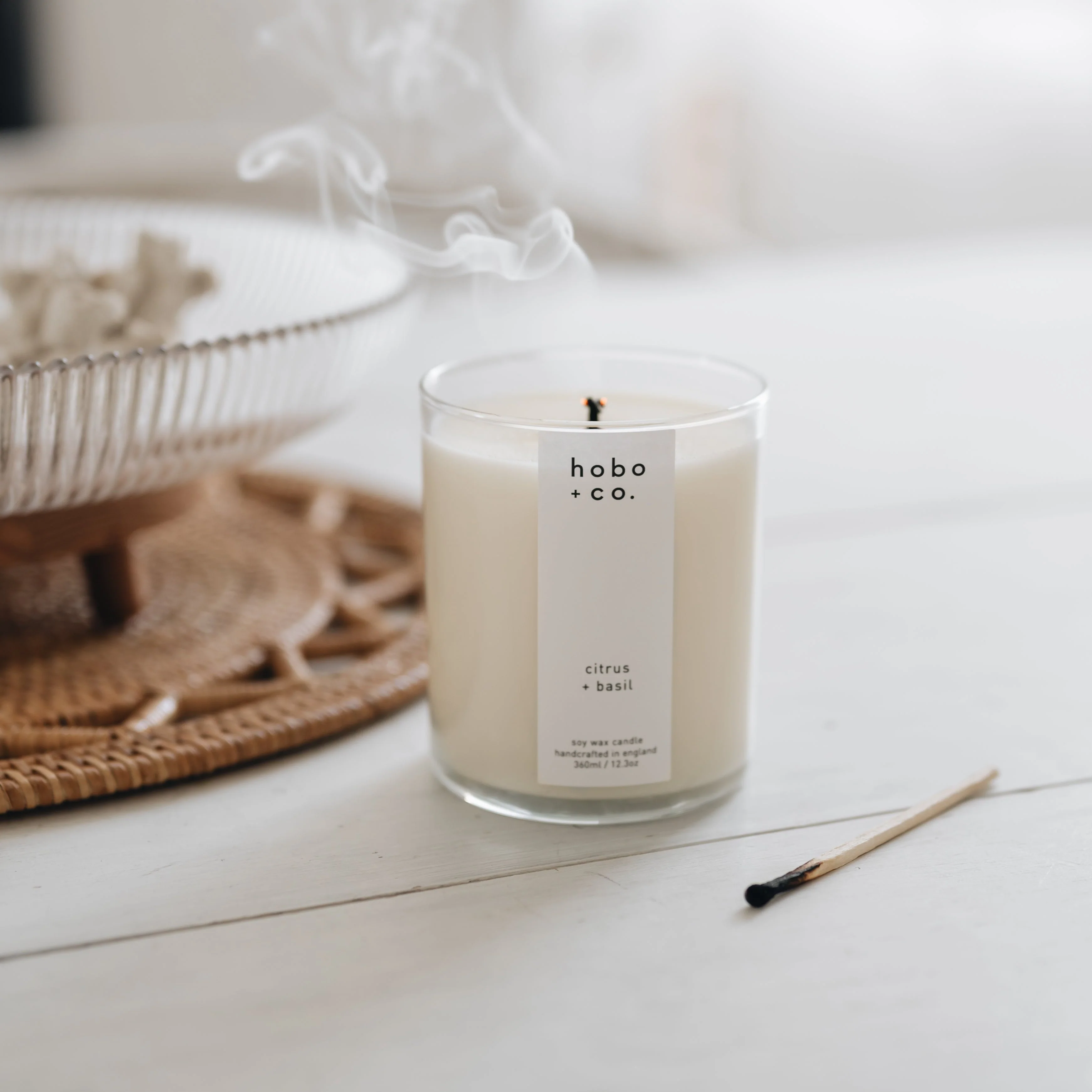 Large Citrus and Basil Candle - Image 4