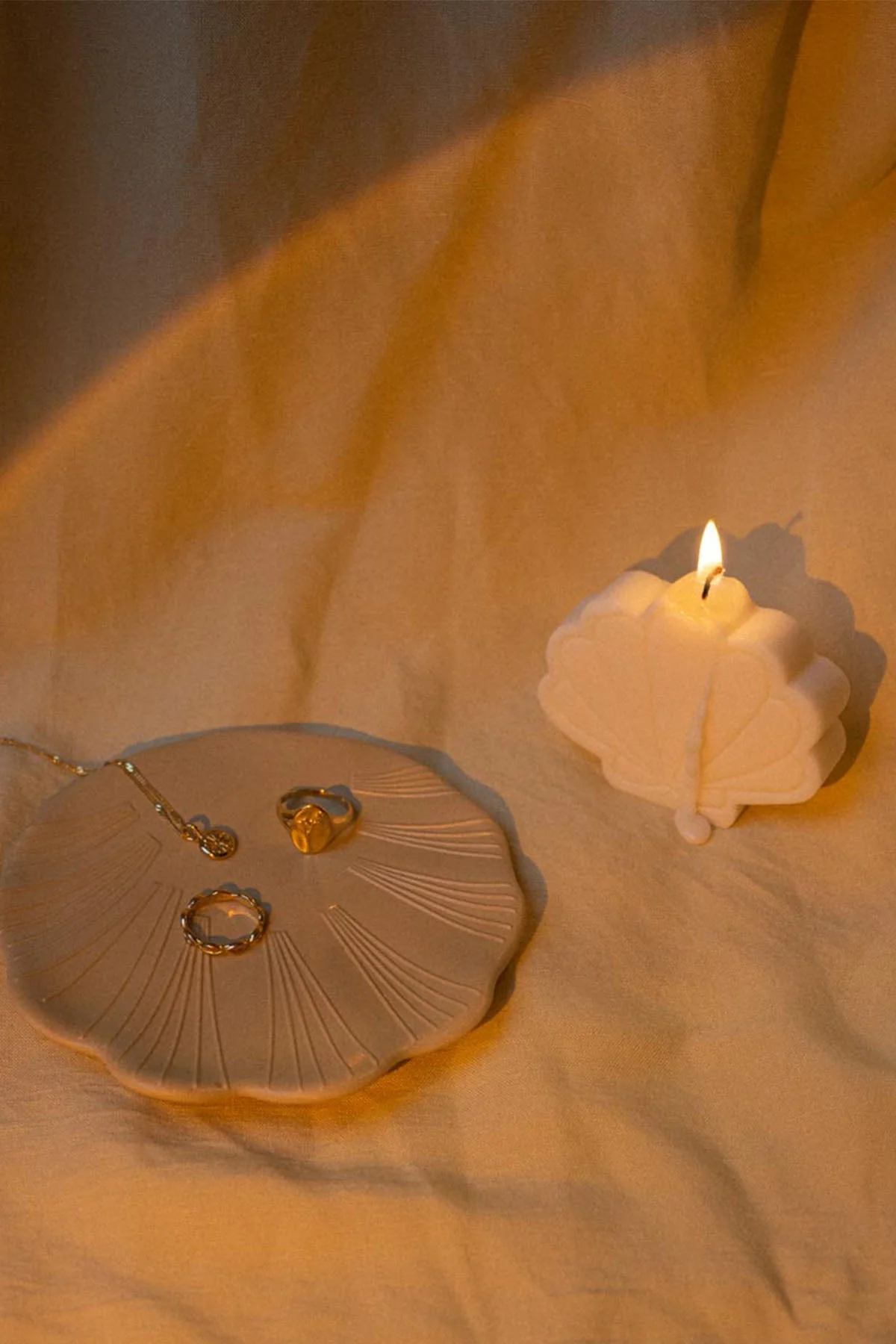 Large Shell Trinket Dish - Image 4