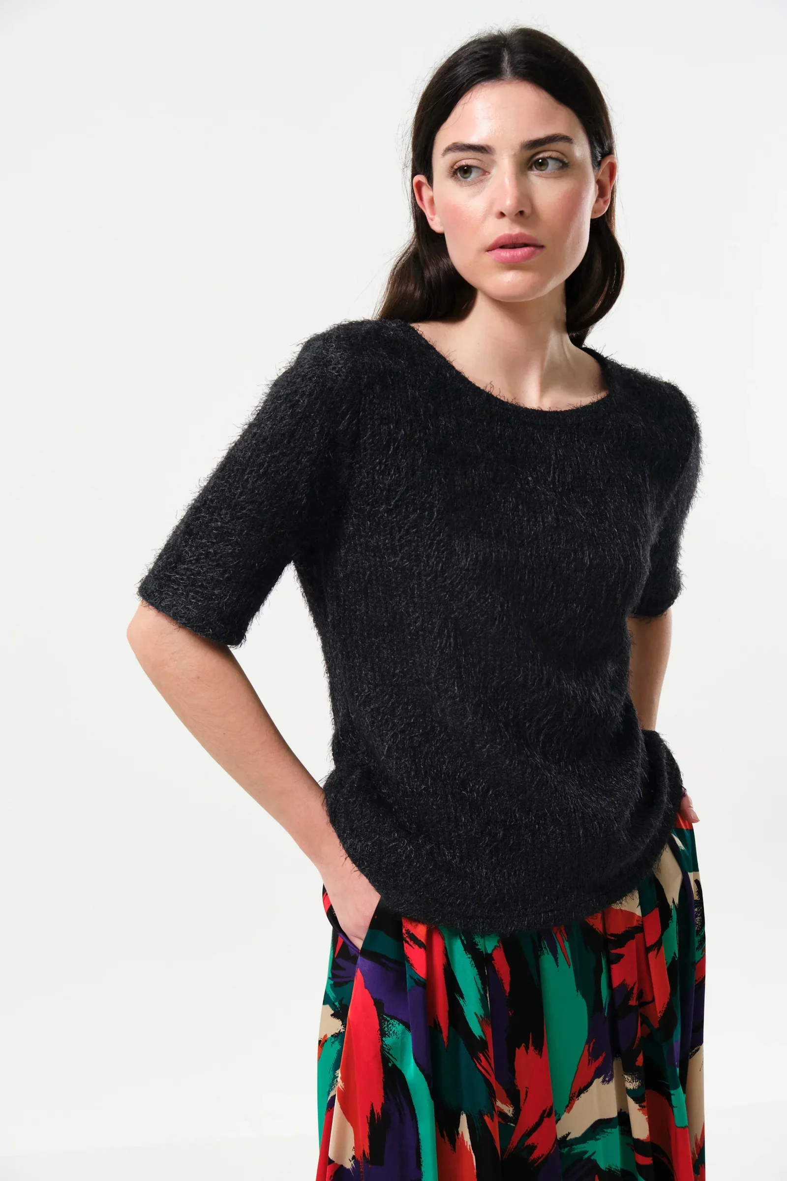 Laureen Eyelash Rib Short Sleeve Jumper - Black