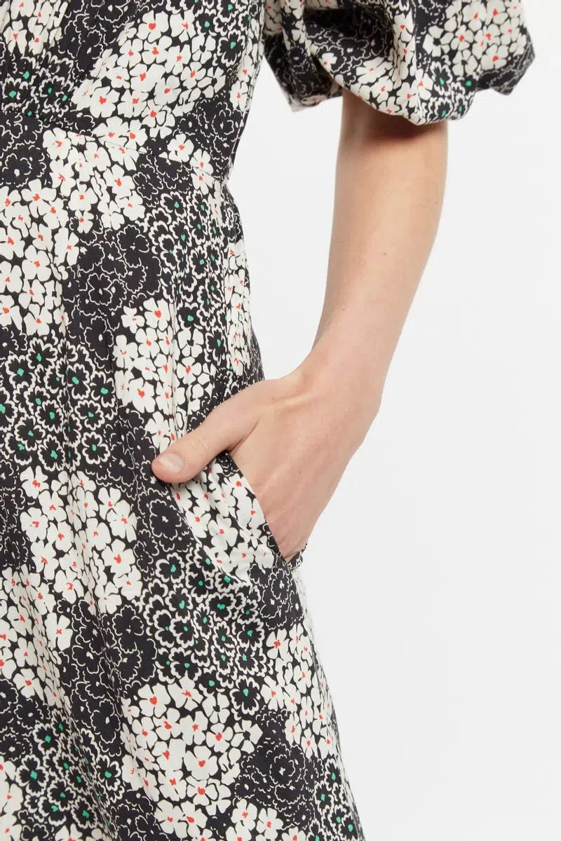 Leonore Flower Patch Balloon Sleeve Midi Dress in Black & White - Image 4