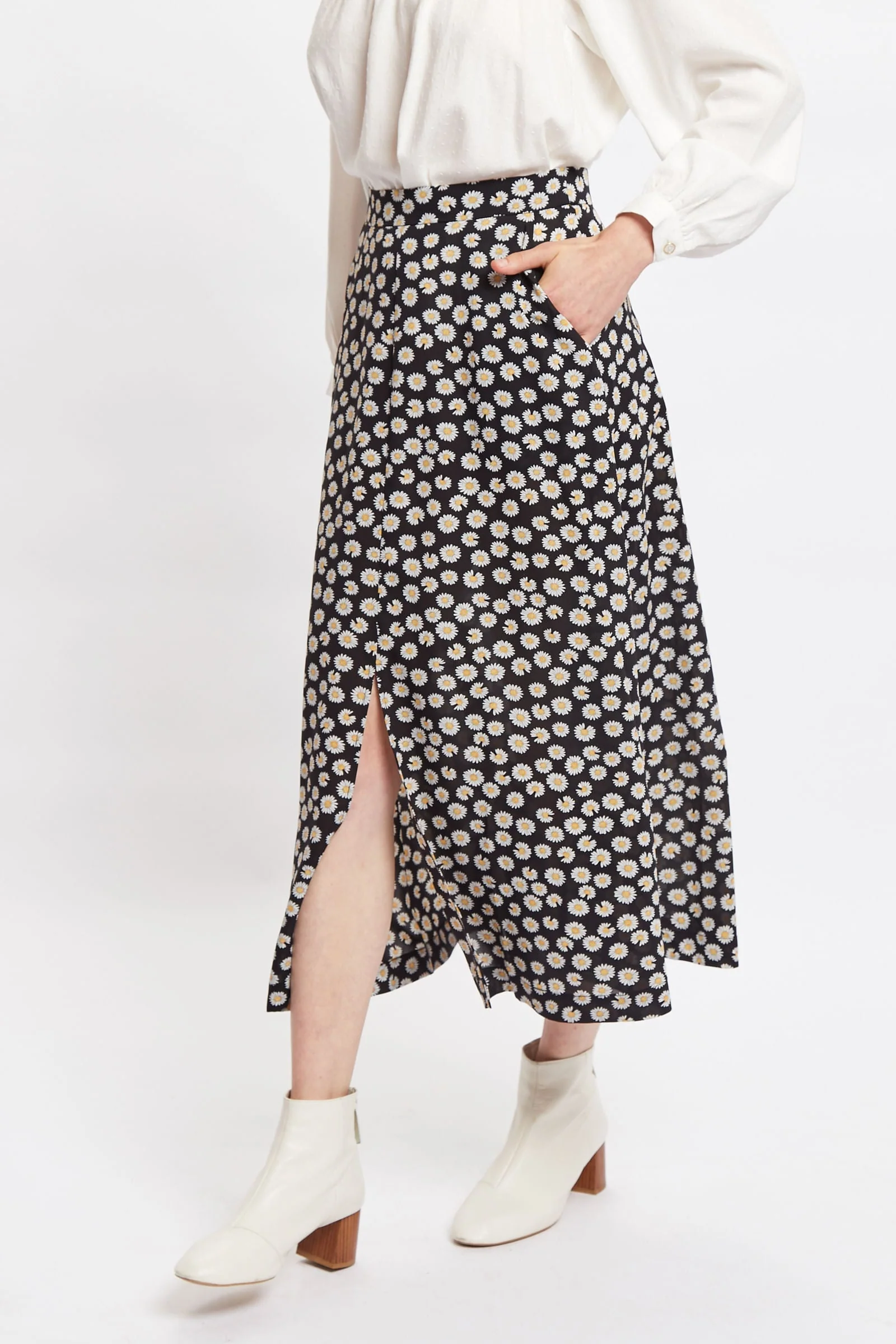 Louche Edie Daisy Dancer Midi Skirt - Black