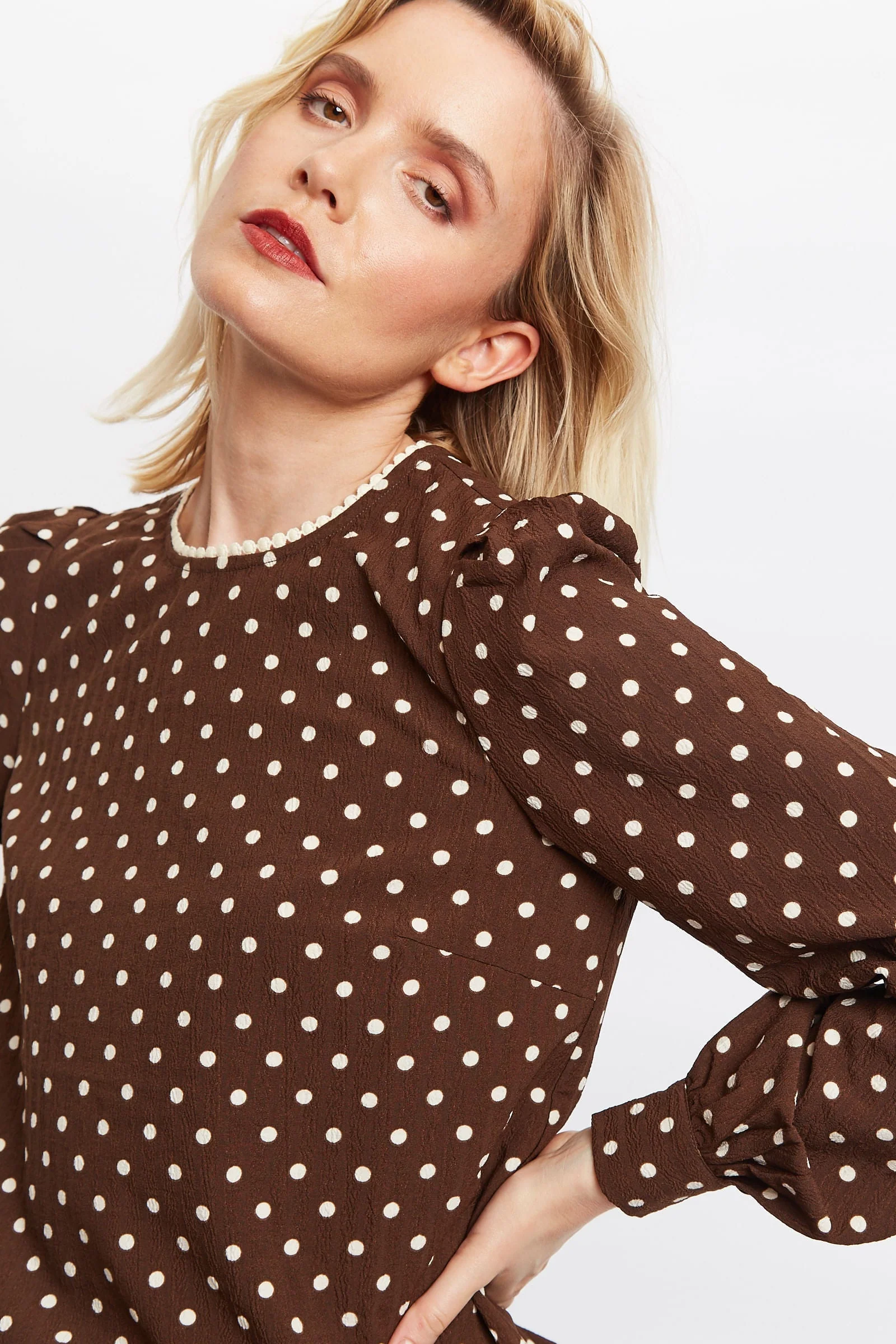 Louche Lima Pretty Woman Print Long Sleeve Blouse - Image 3